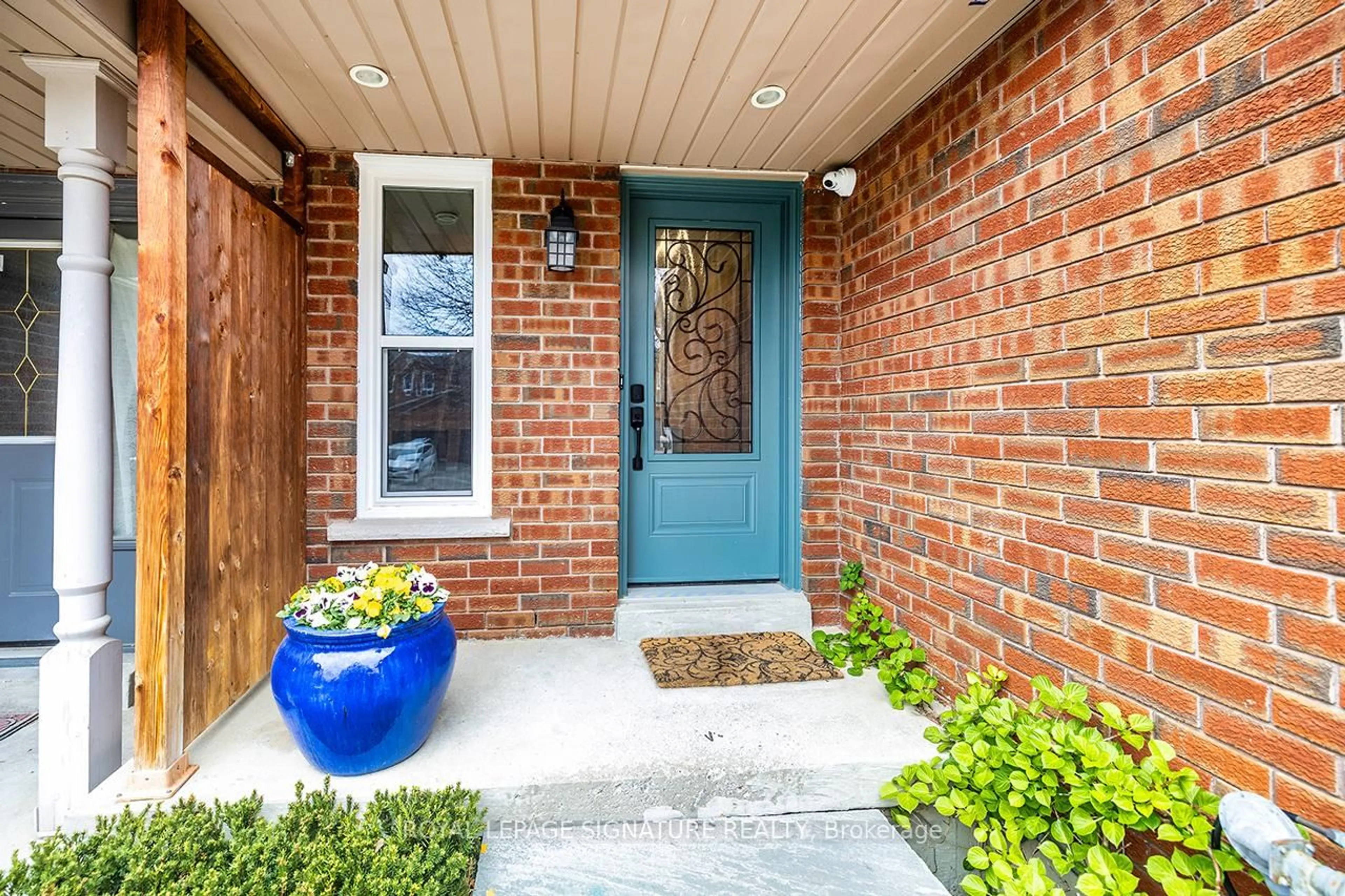 Unknown for 12 Fulton Cres, Whitby Ontario L1R 2C9