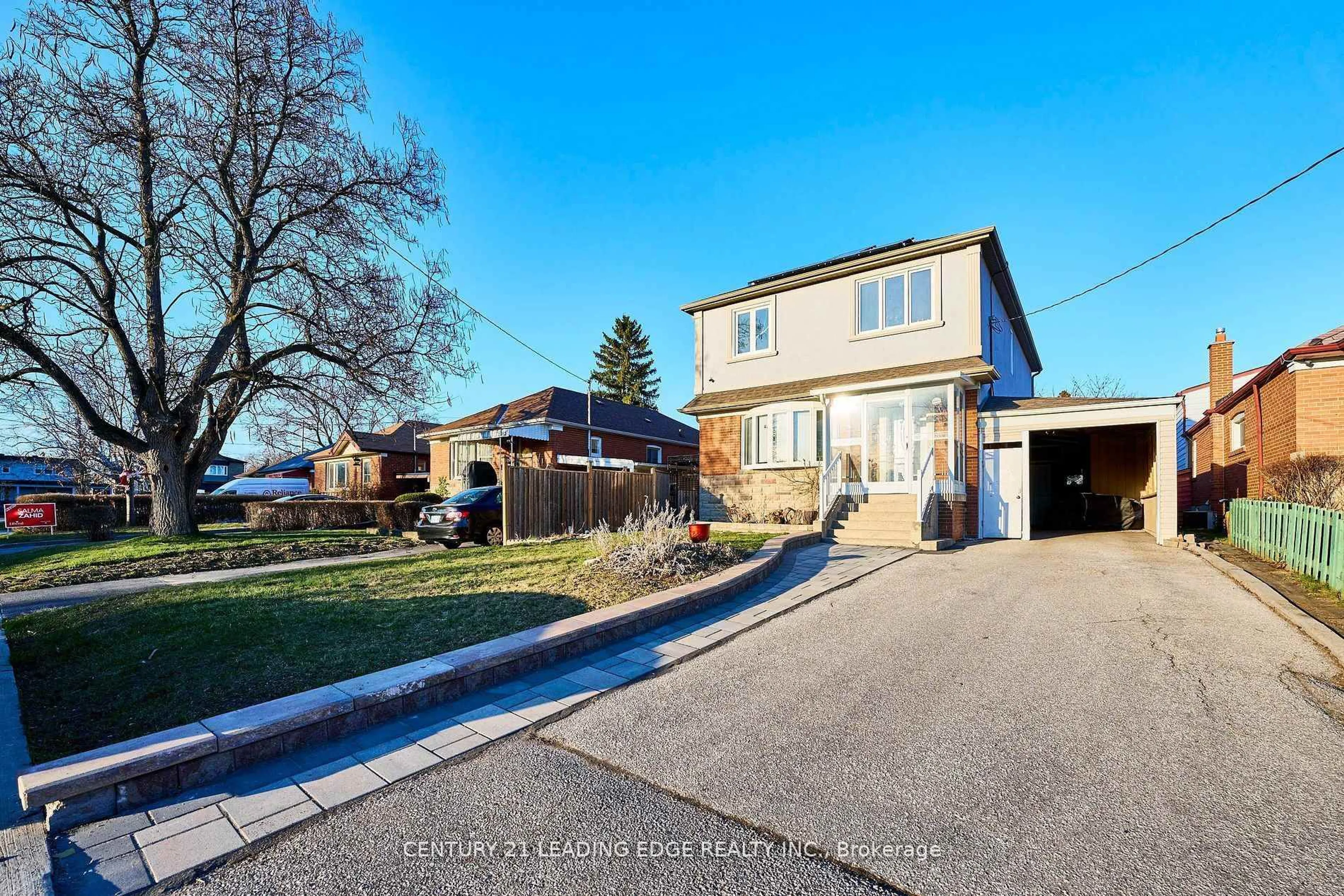 Unknown for 14 Flora Dr, Toronto Ontario M1P 1A3