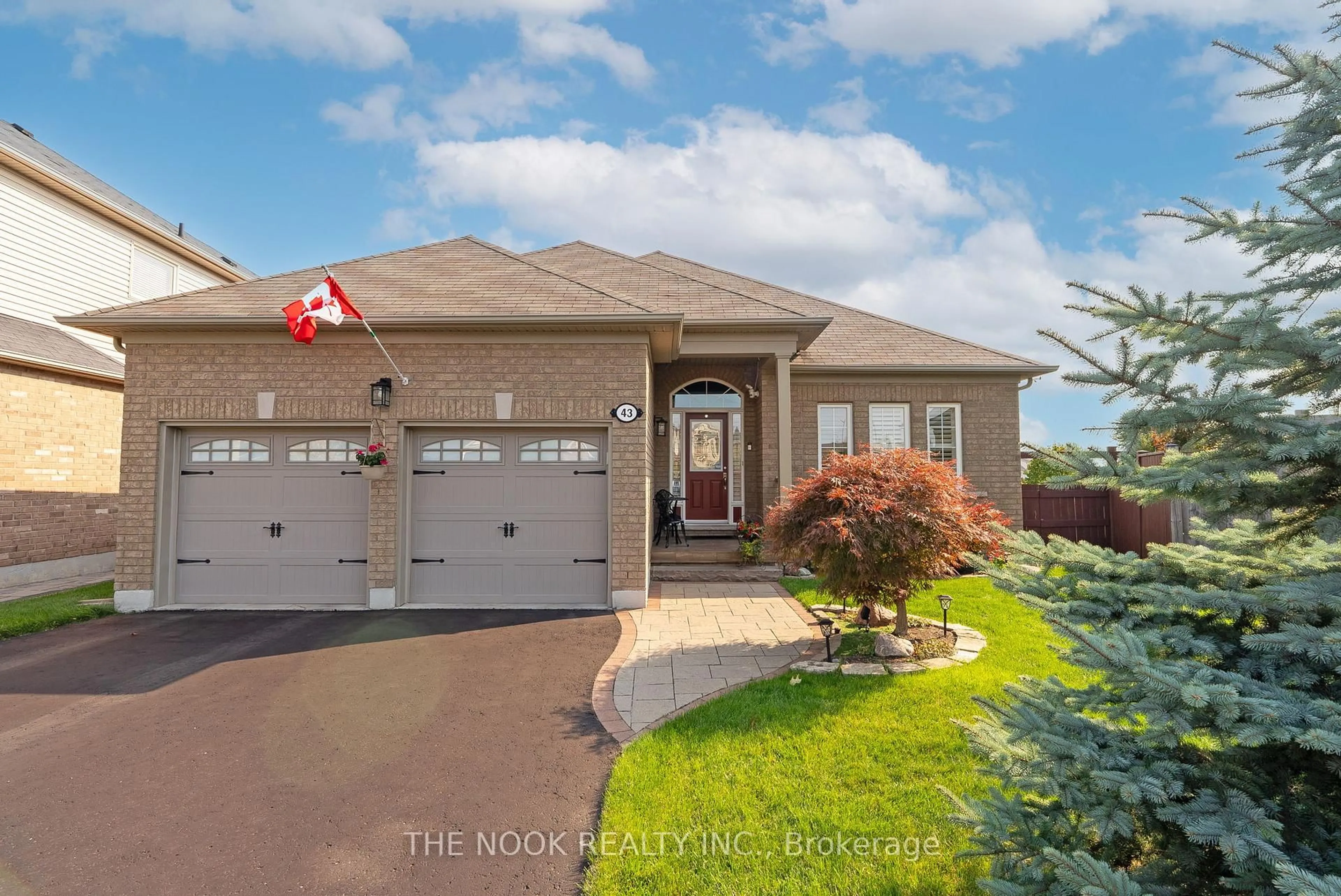 Unknown for 43 Lobb Crt, Clarington Ontario L1C 0K4