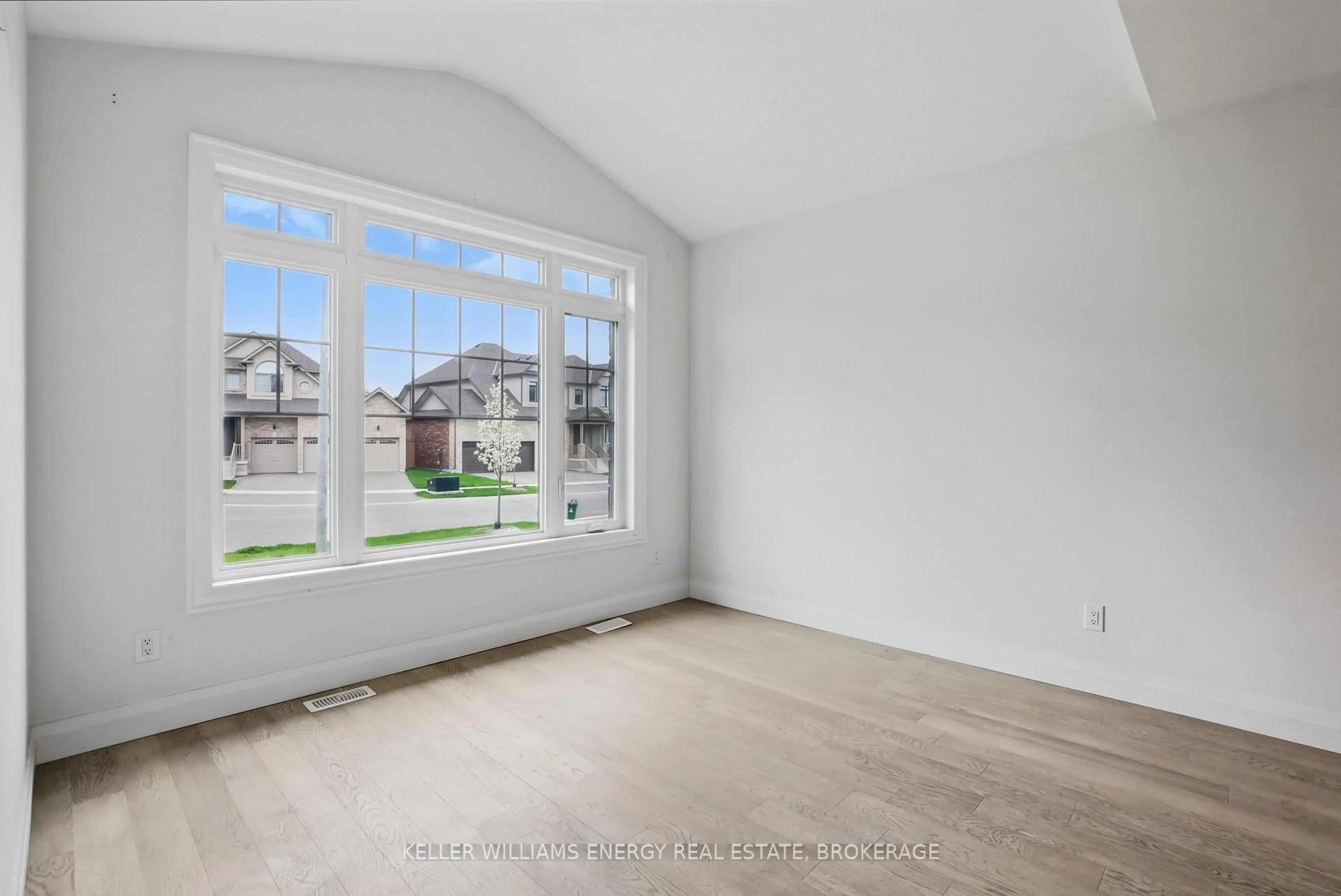 A pic of a room for 30 Higham Pl, Clarington Ontario L1C 7G5