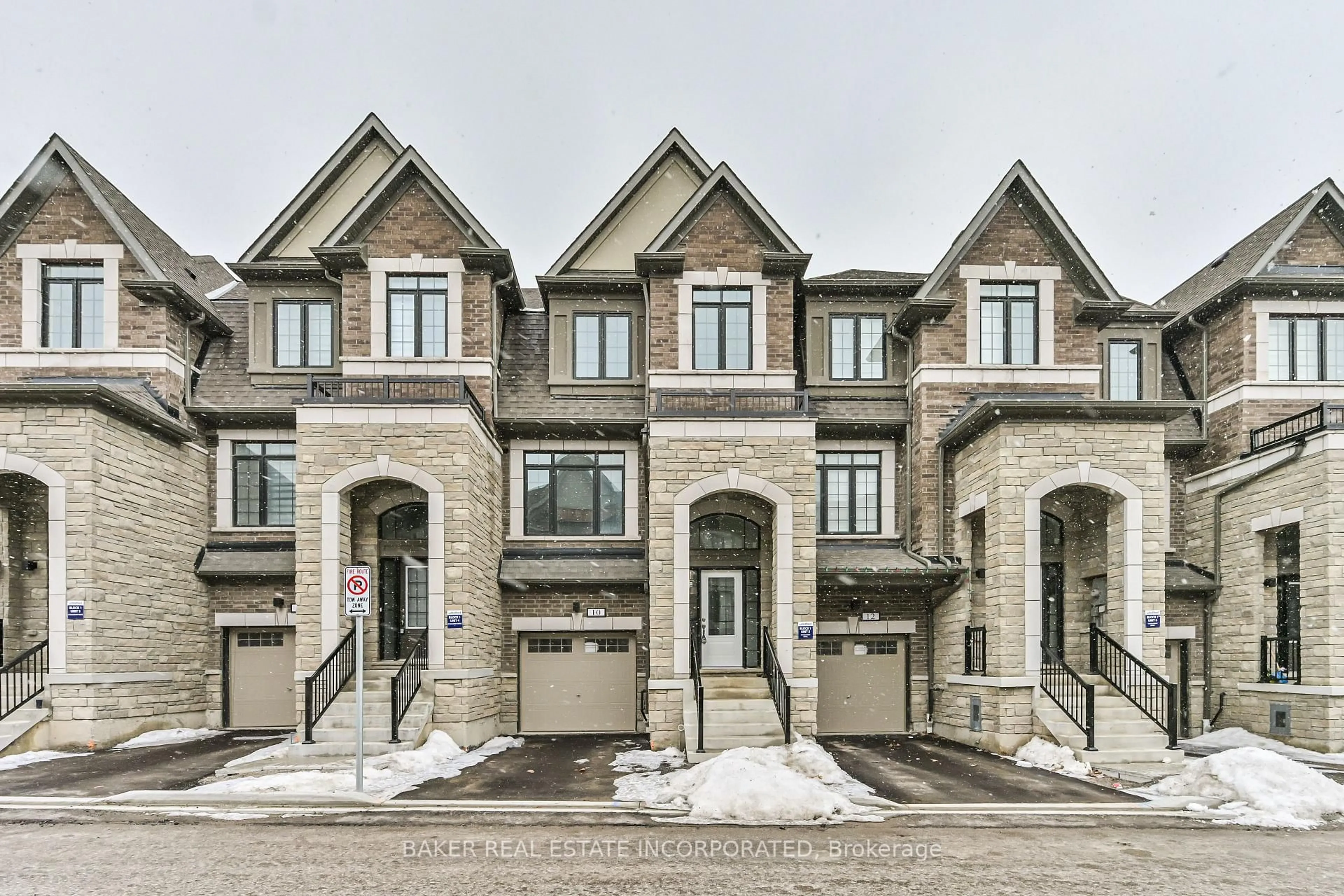 Unknown for 10 Calloway Way, Whitby Ontario L1N 0N9