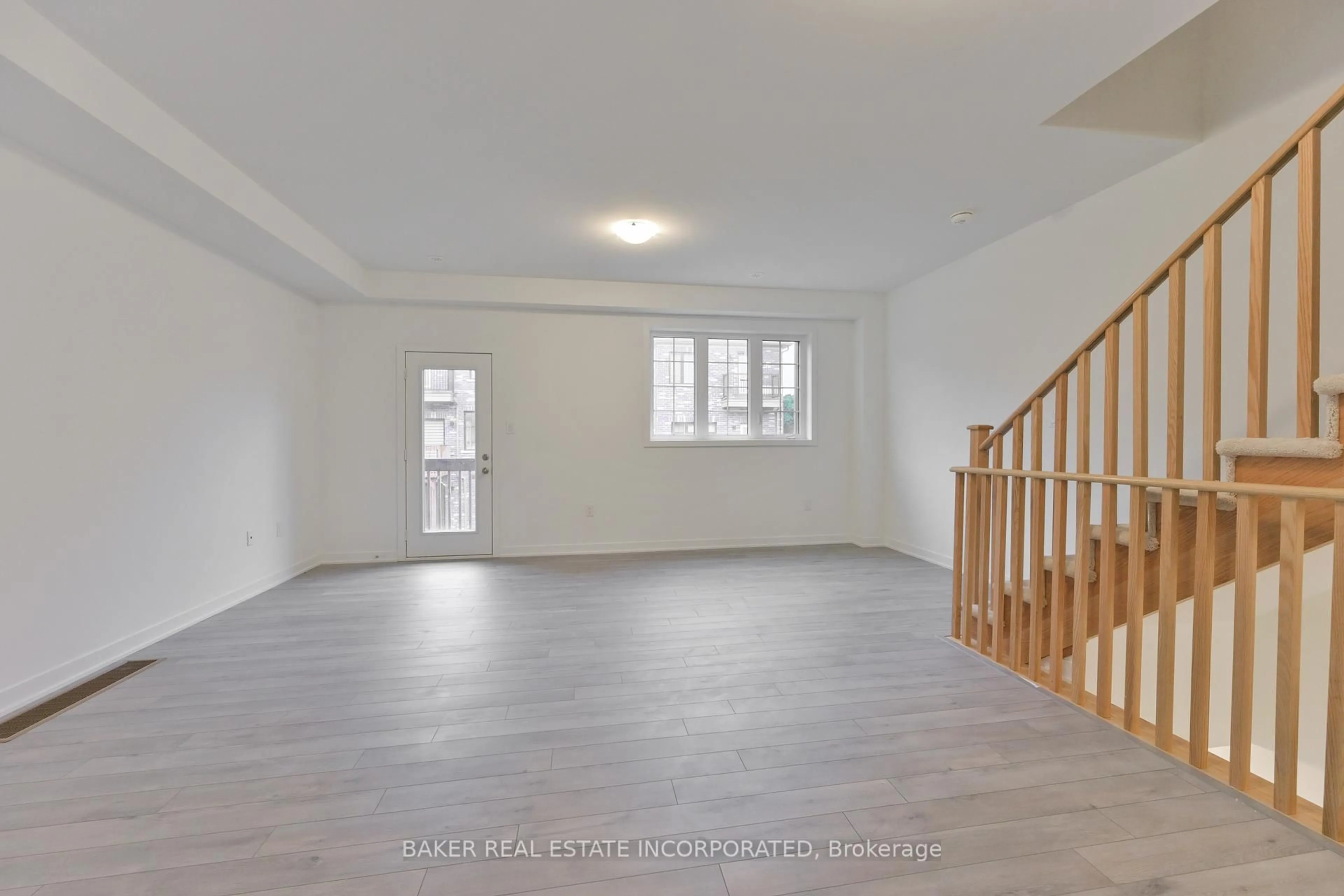 A pic of a room for 26 Calloway Way, Whitby Ontario L1N 0N9