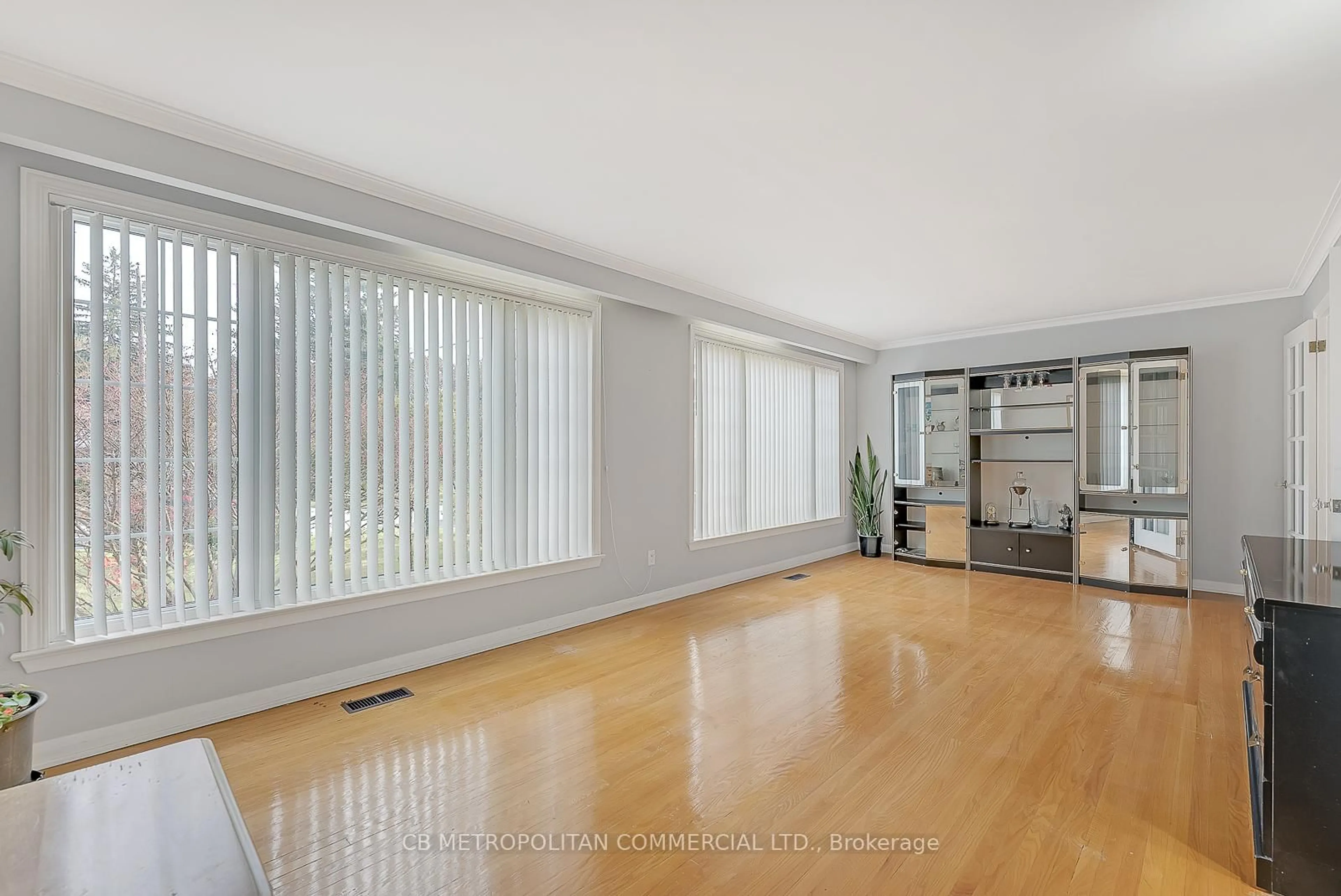 A pic of a room for 40 Conlins Rd, Toronto Ontario M1C 1C3