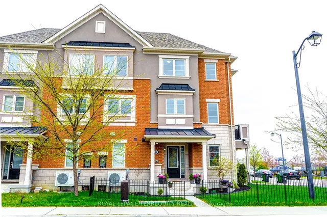 Additional property image - 72 Fusilier Dr