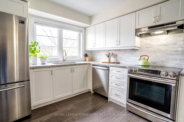 Additional property image - 72 Fusilier Dr