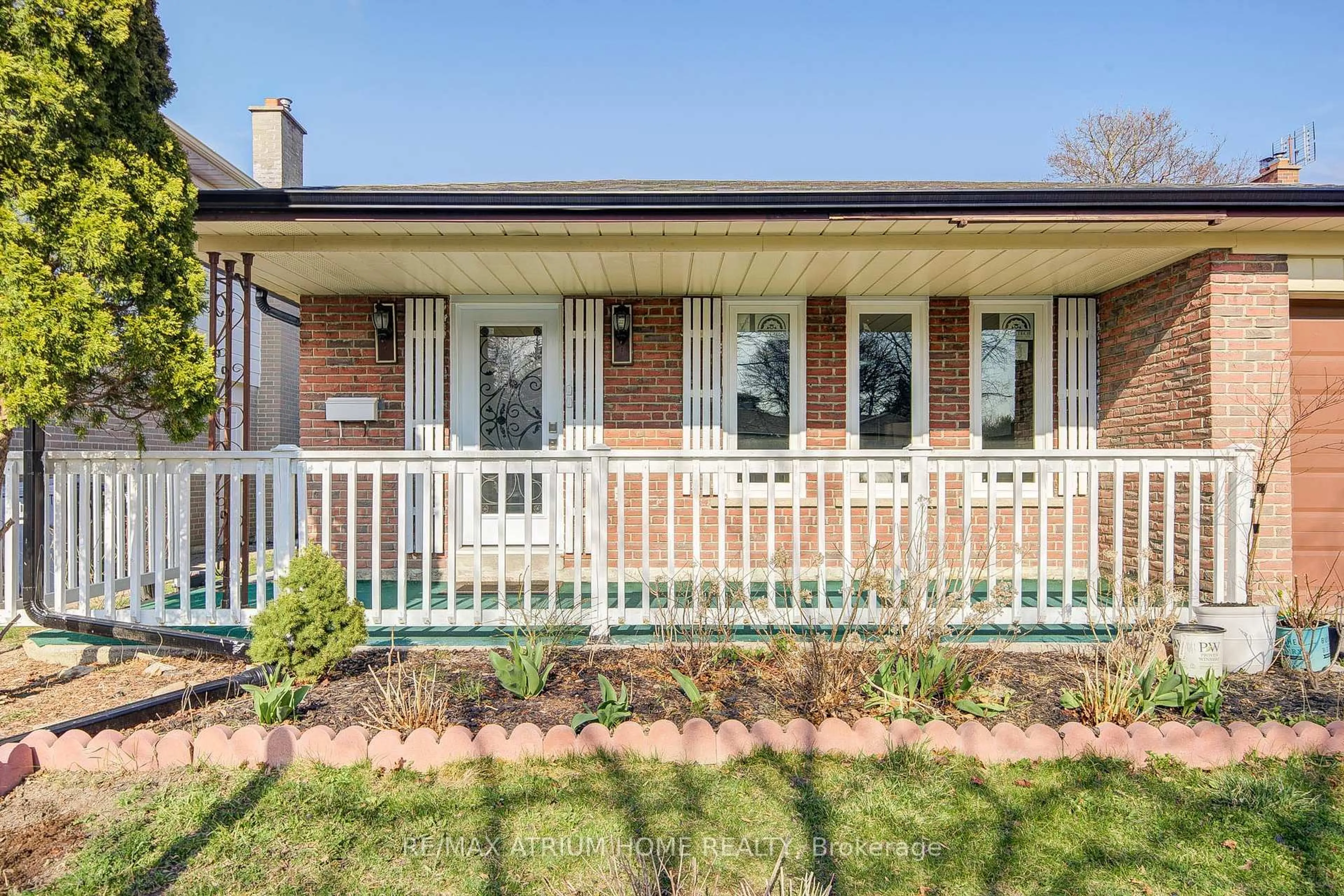 Home with brick exterior material, street for 41 Davisbrook Blvd, Toronto Ontario M1T 2H6