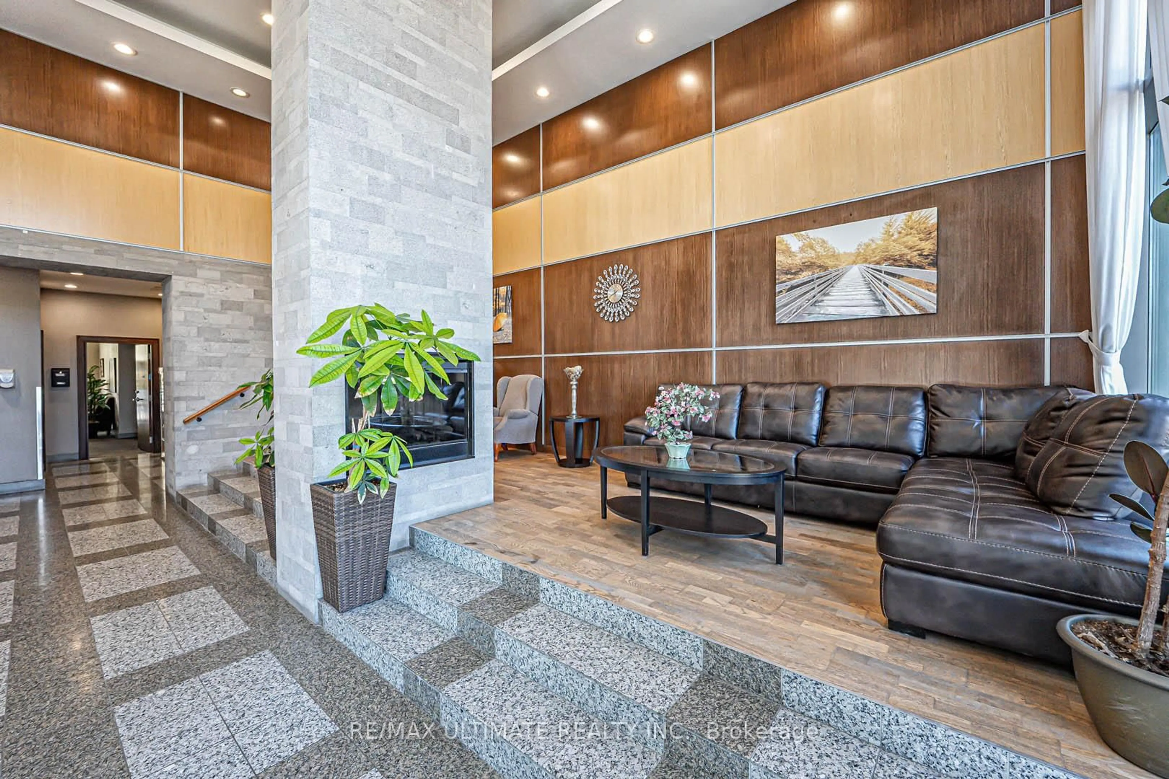 Lobby for 88 Grangeway Ave #1710, Toronto Ontario M1H 0A2