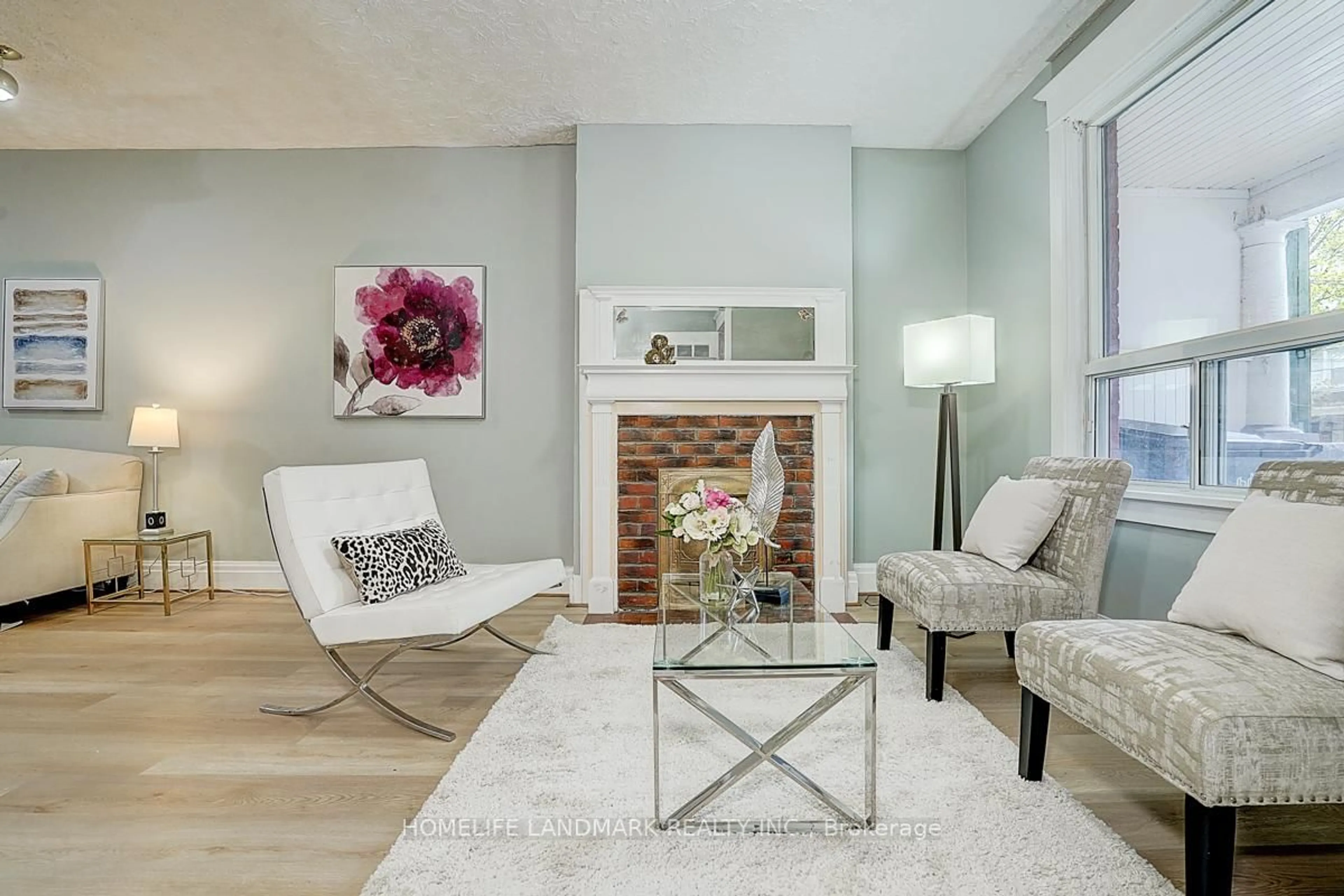 Living room with furniture, unknown for 108 Cambridge Ave, Toronto Ontario M4K 2L6