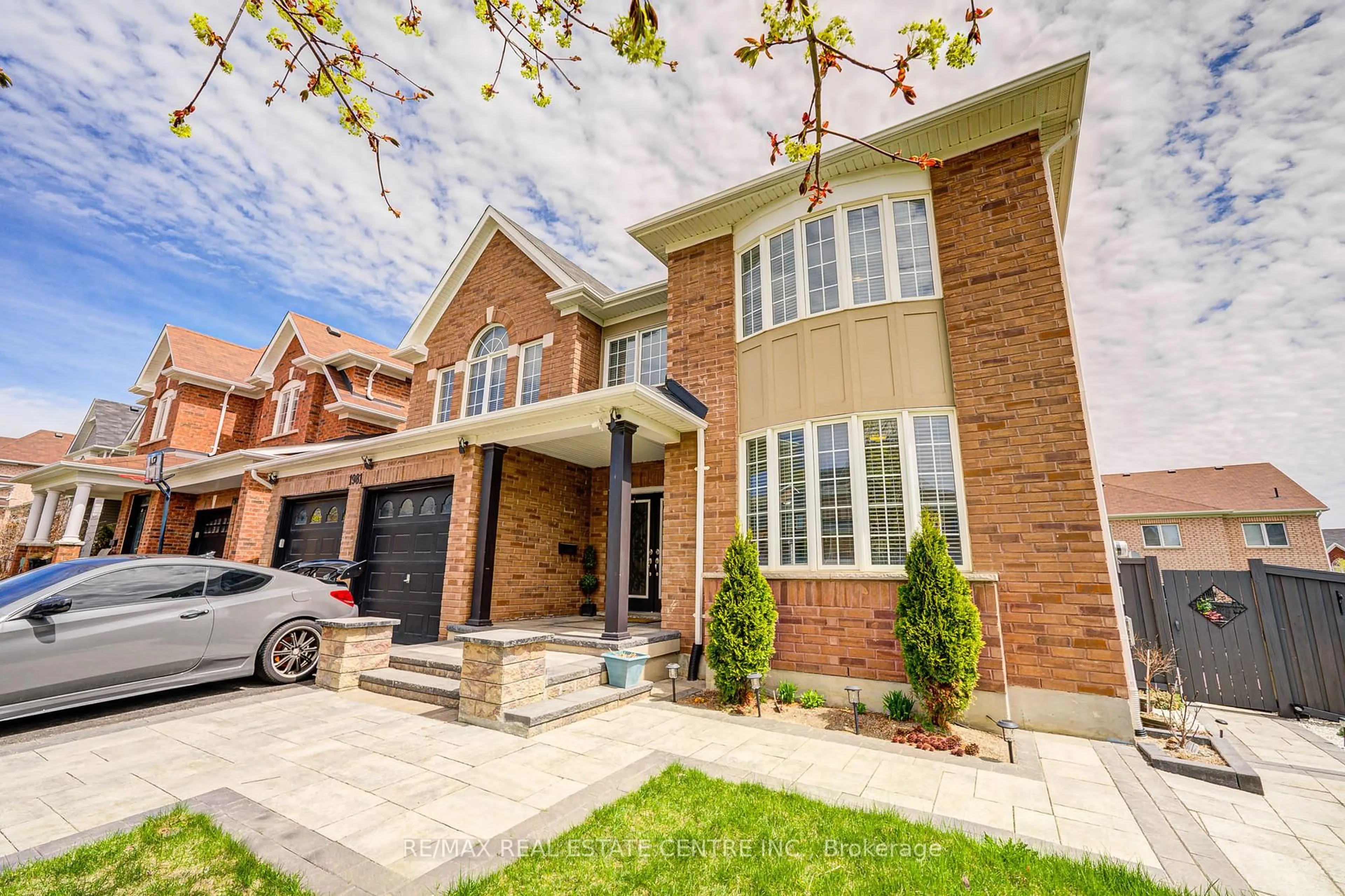 Home with brick exterior material, street for 1981 Kurelo Dr, Oshawa Ontario L1K 0W8