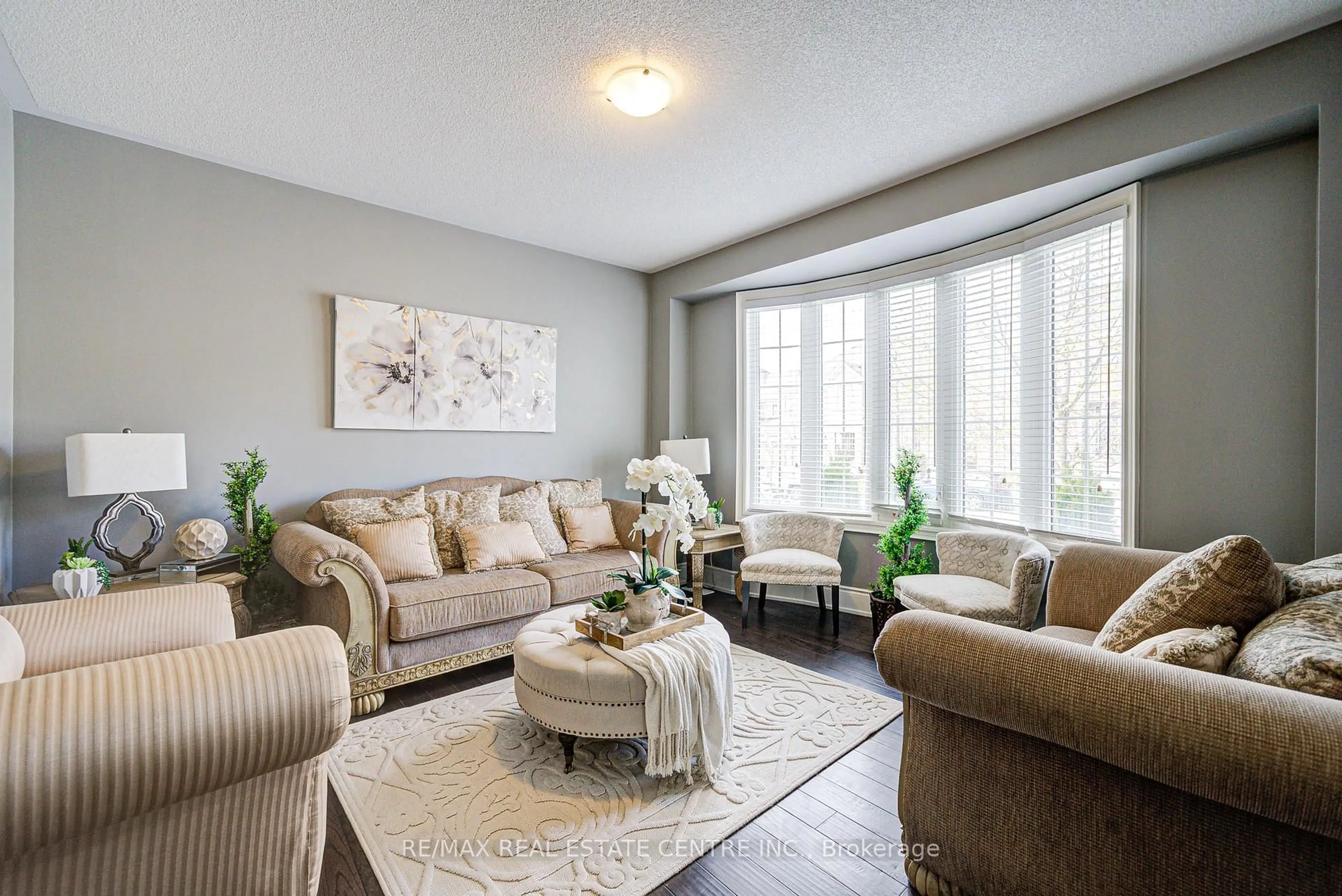 Living room with furniture, unknown for 1981 Kurelo Dr, Oshawa Ontario L1K 0W8