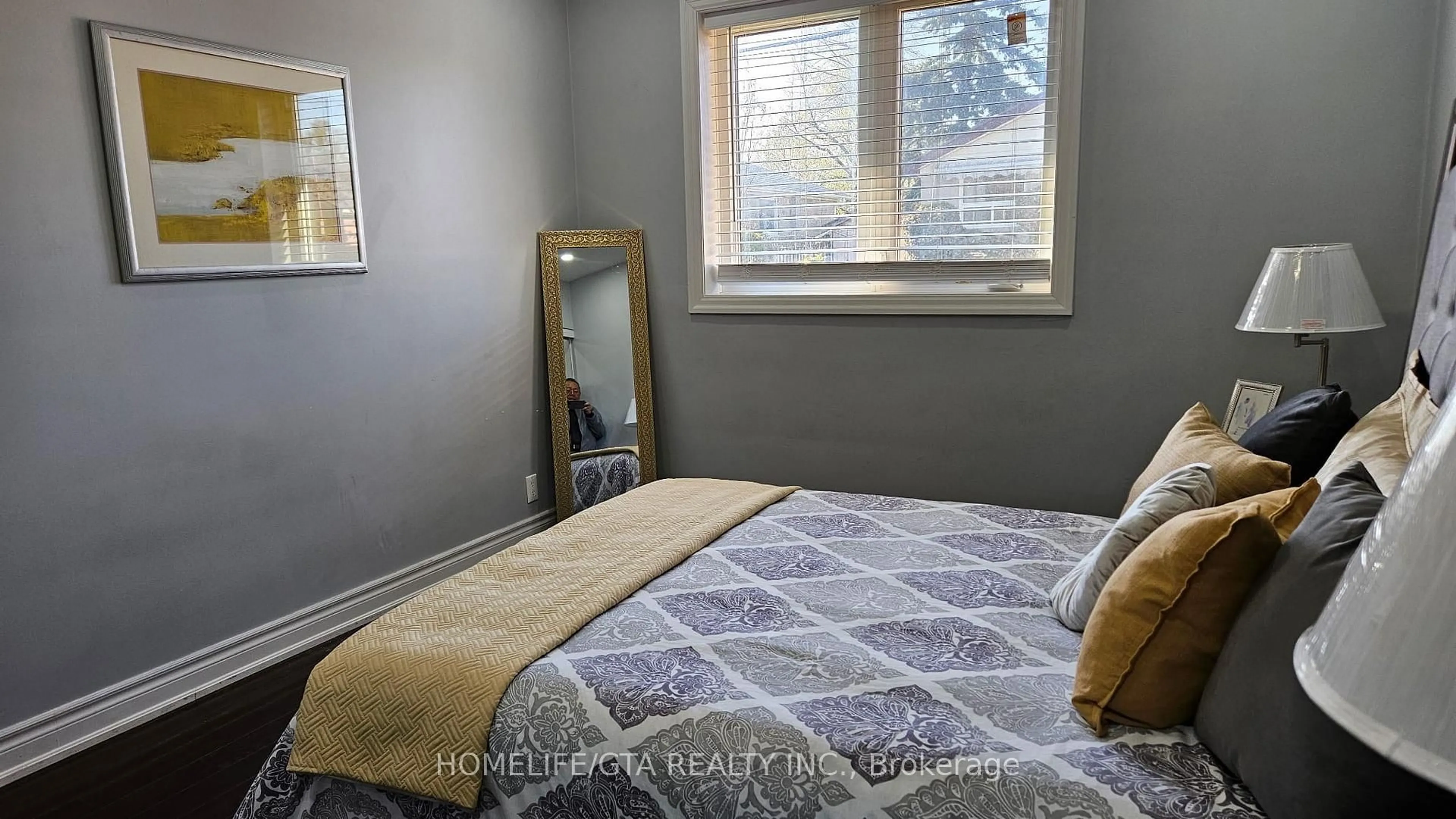 Bedroom with bed, unknown for 43 Thorncroft Cres, Ajax Ontario L1S 2S1