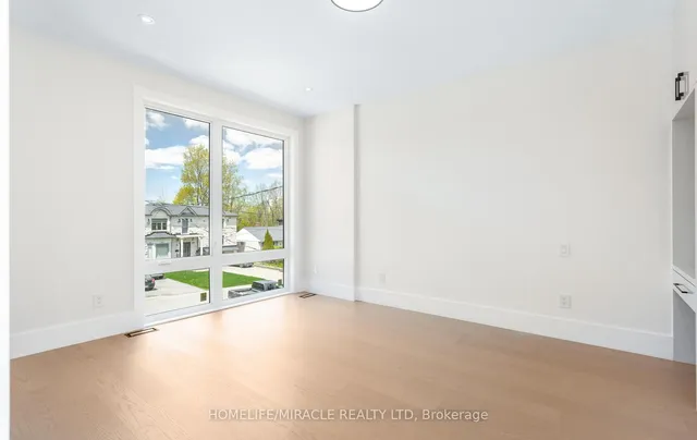 Additional property image - 55 Adanac Dr