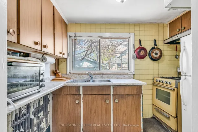 Additional property image - 416 Mortimer Ave