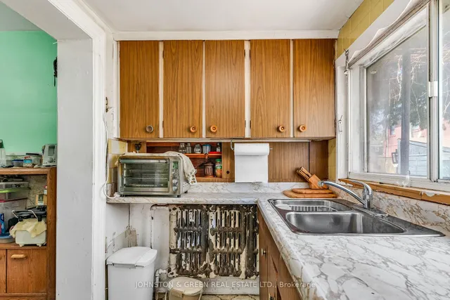 Additional property image - 416 Mortimer Ave
