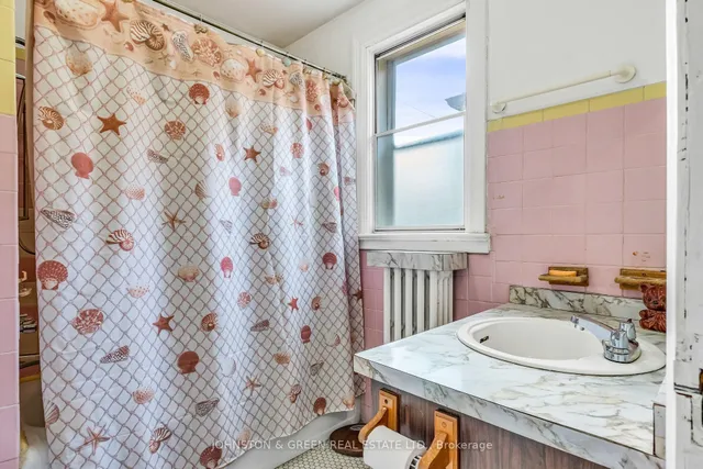 Additional property image - 416 Mortimer Ave