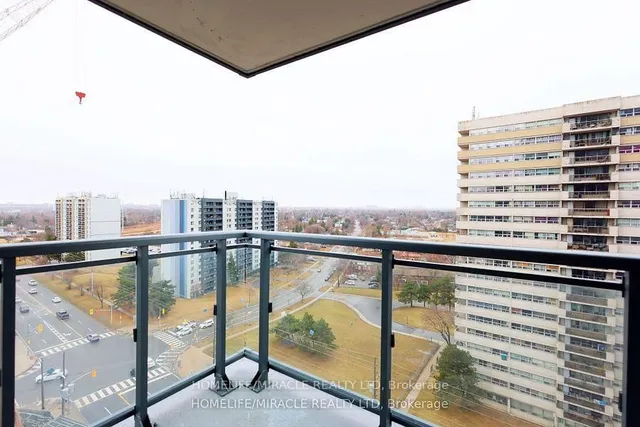Additional property image - 20 Meadowglen Pl Unit 1406