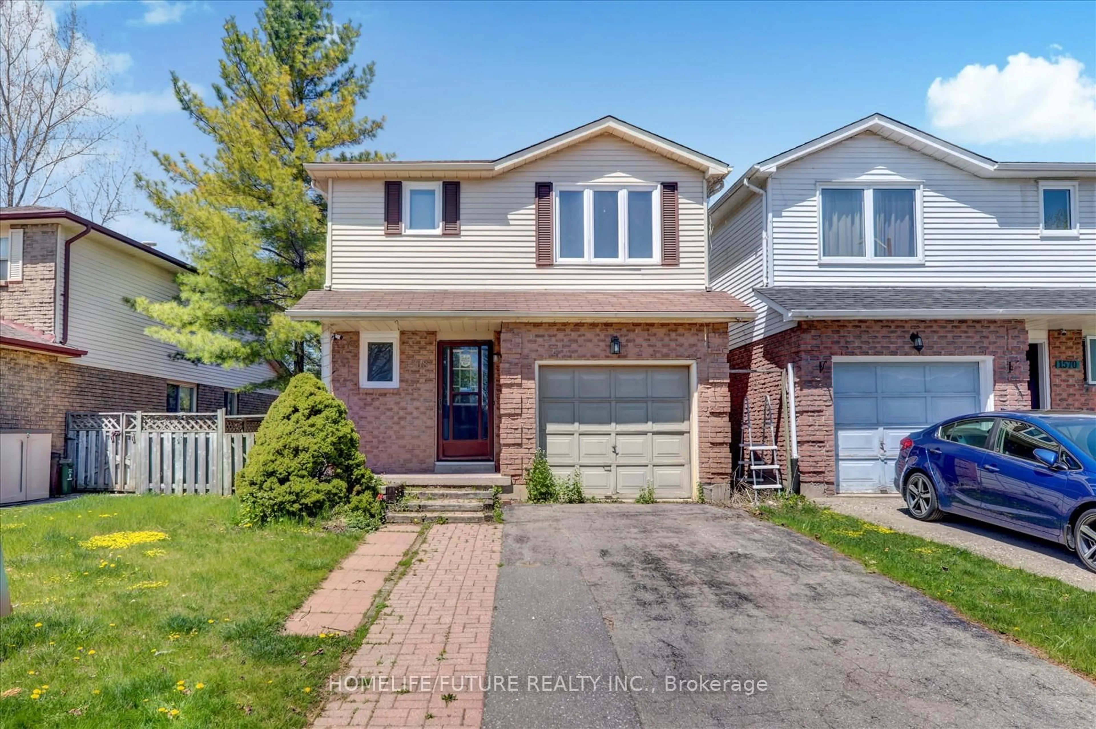 Home with brick exterior material, street for 1568 Norwill Cres, Oshawa Ontario L1G 7V4