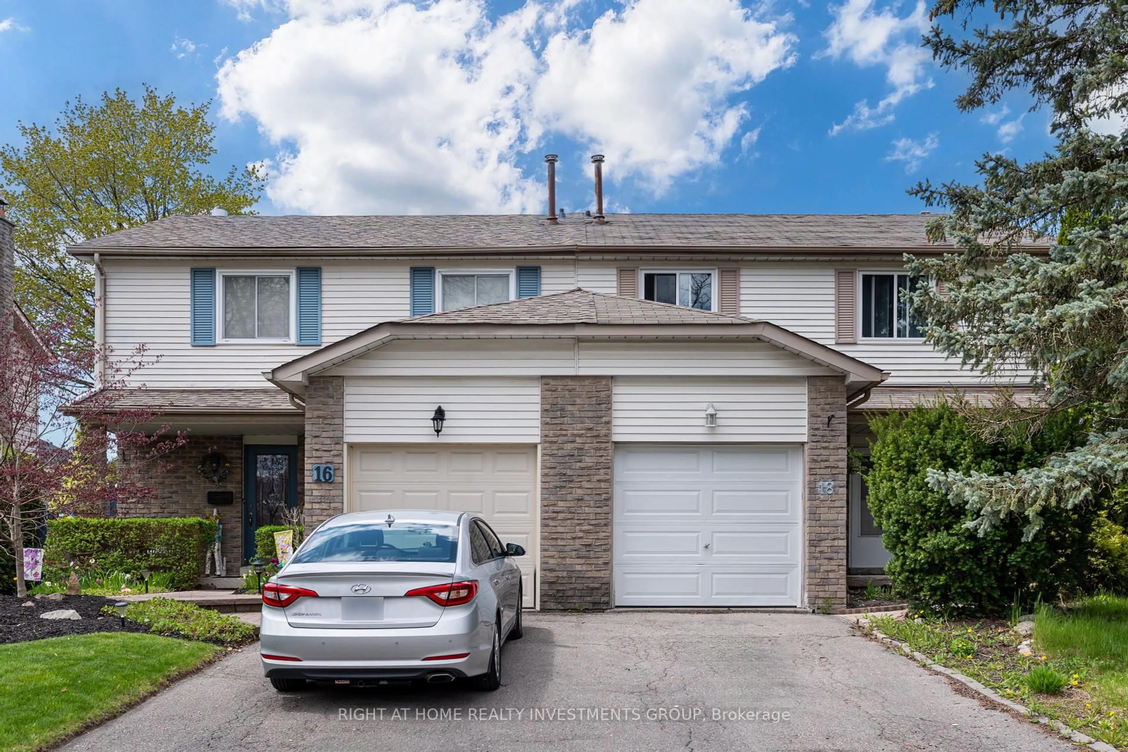 Unknown for 18 Goodfellow St, Whitby Ontario L1P 1C4
