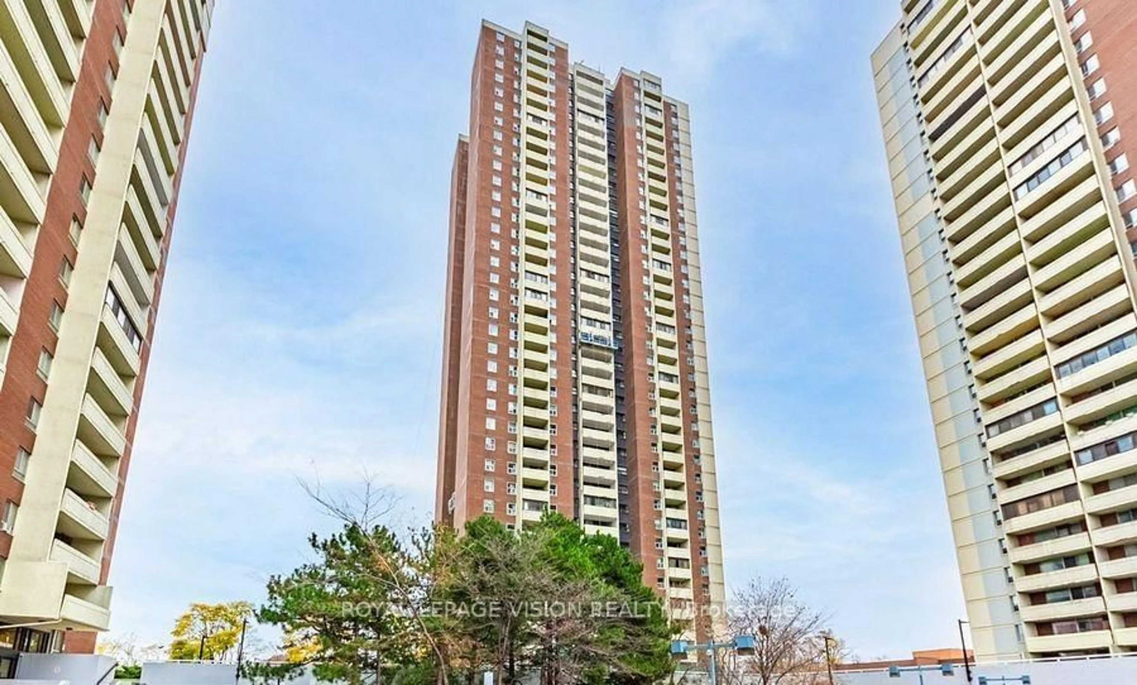 Unknown for 3 Massey Sq #3605, Toronto Ontario M4C 5L5