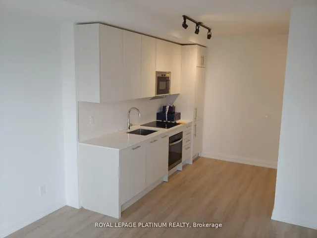 Additional property image - 286 Main St Unit 1706