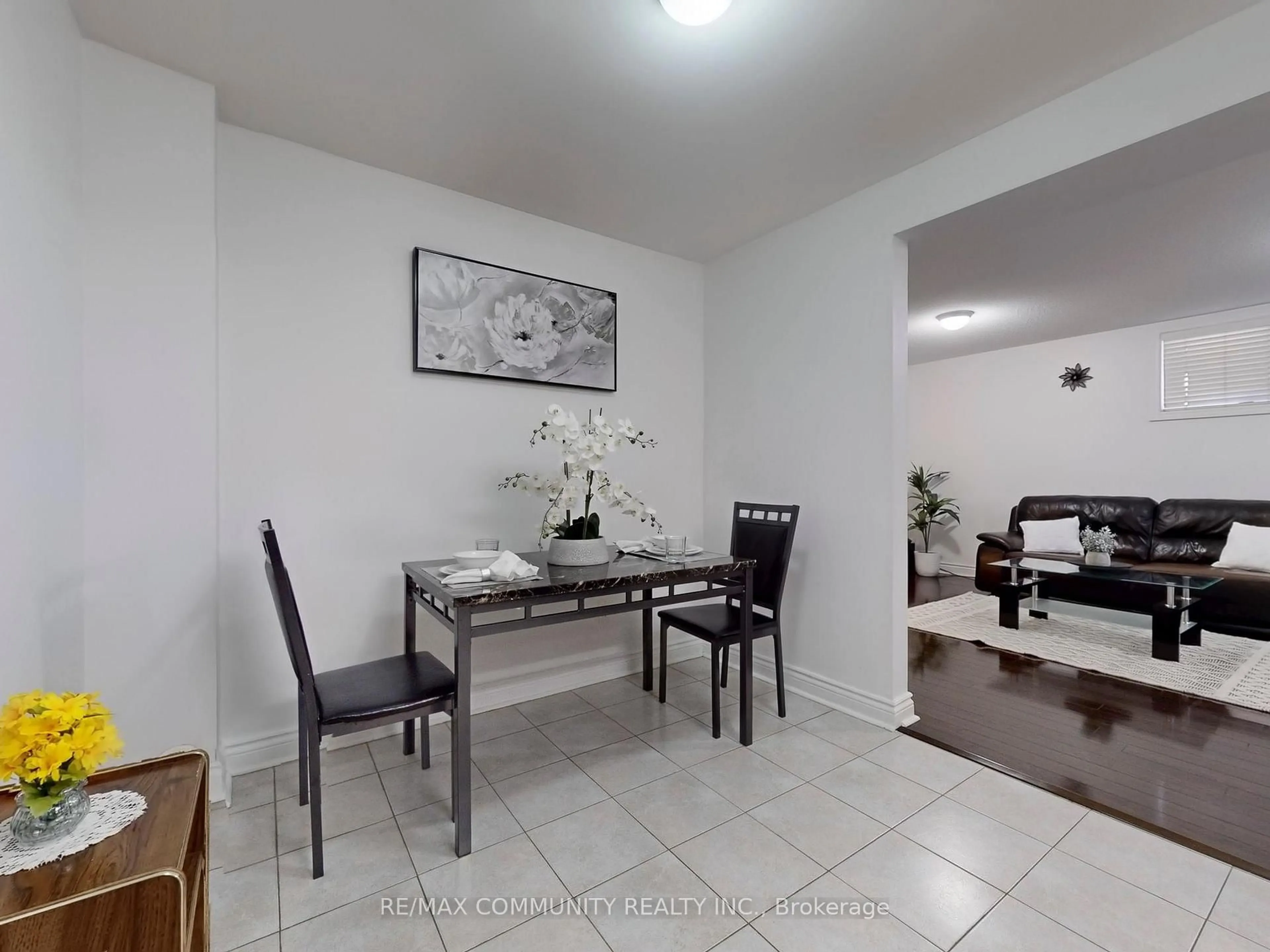 A pic of a room for 1785 Markham Rd #101, Toronto Ontario M1B 2Z7