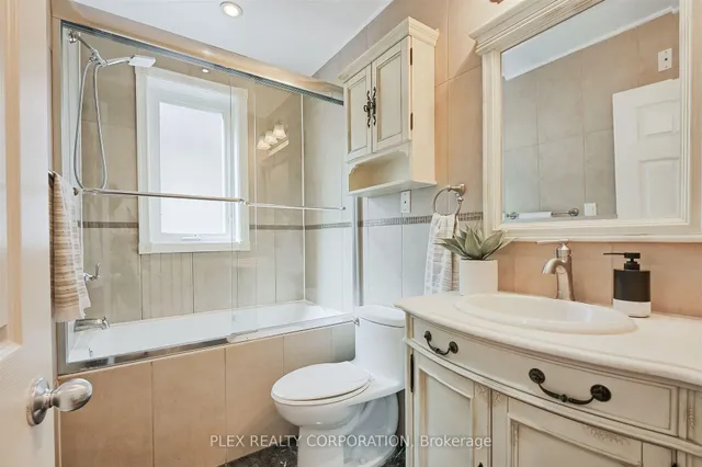 Additional property image - 192 Coxwell Ave
