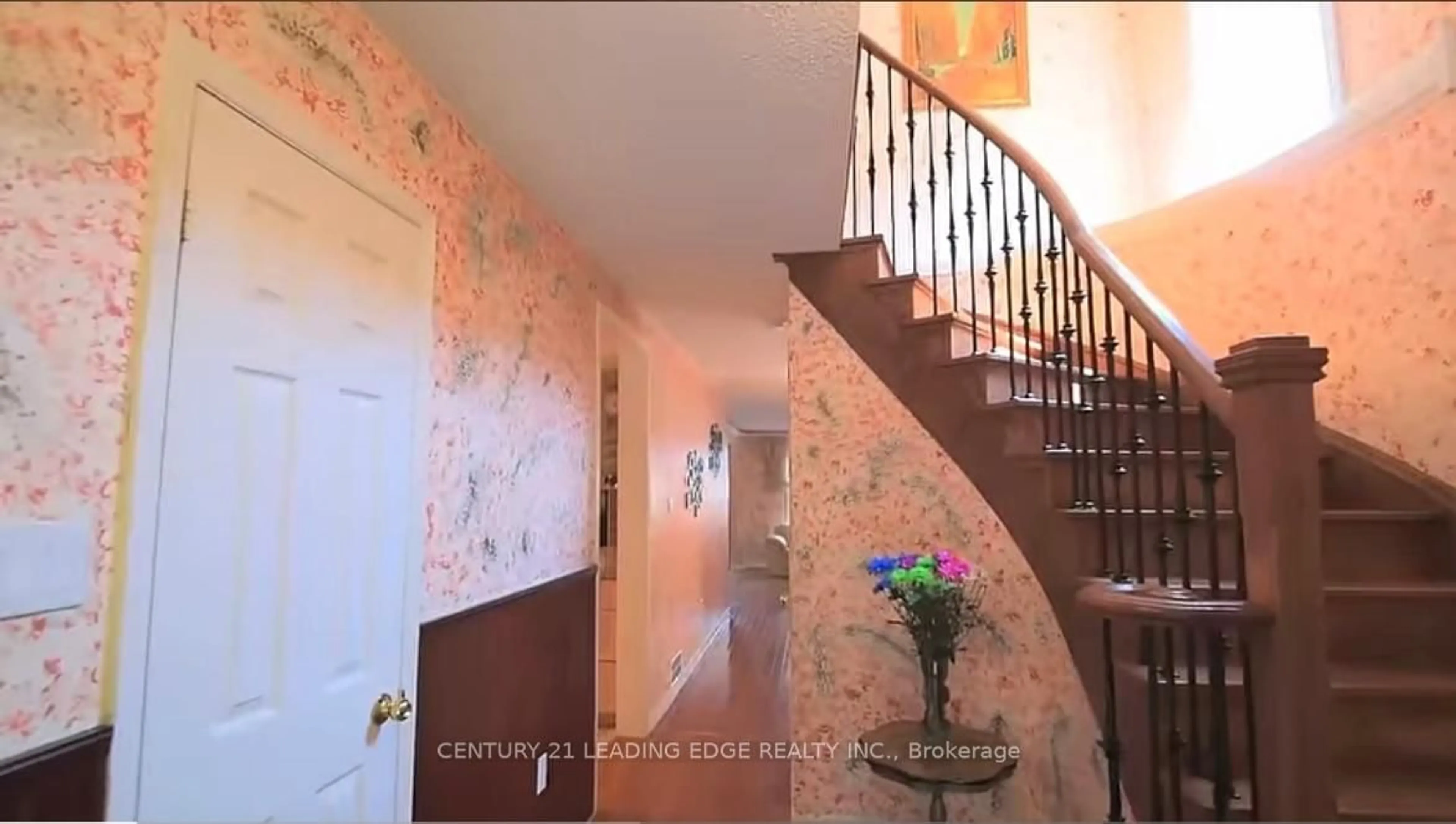 Indoor foyer for 47 Hewitt Cres, Ajax Ontario L1S 7A6