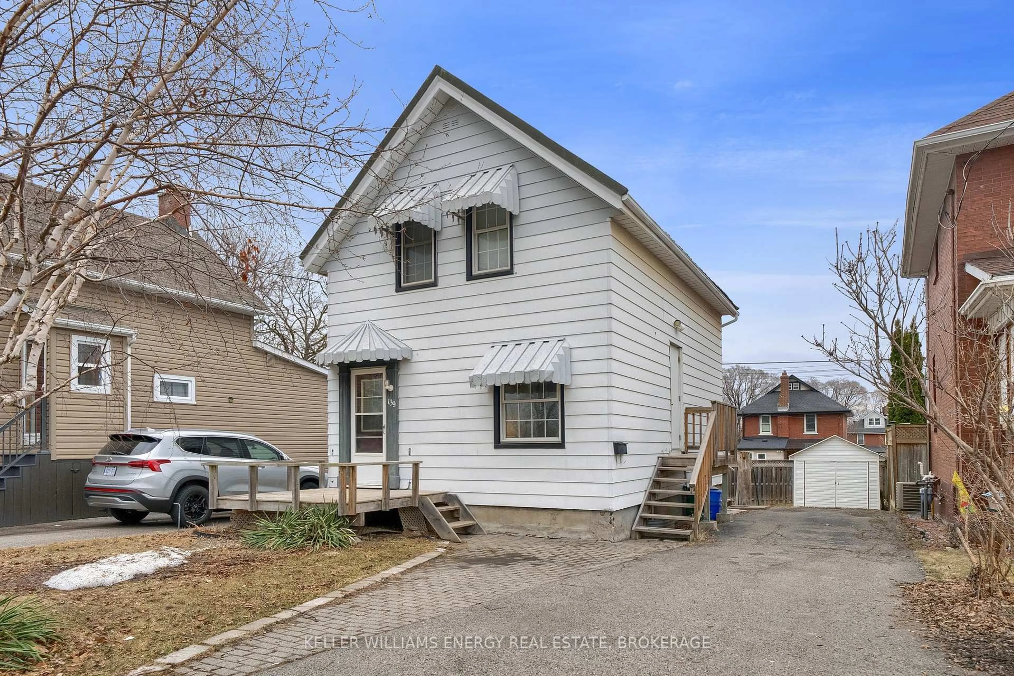 Unknown for 139 Huron St, Oshawa Ontario L1H 5E3