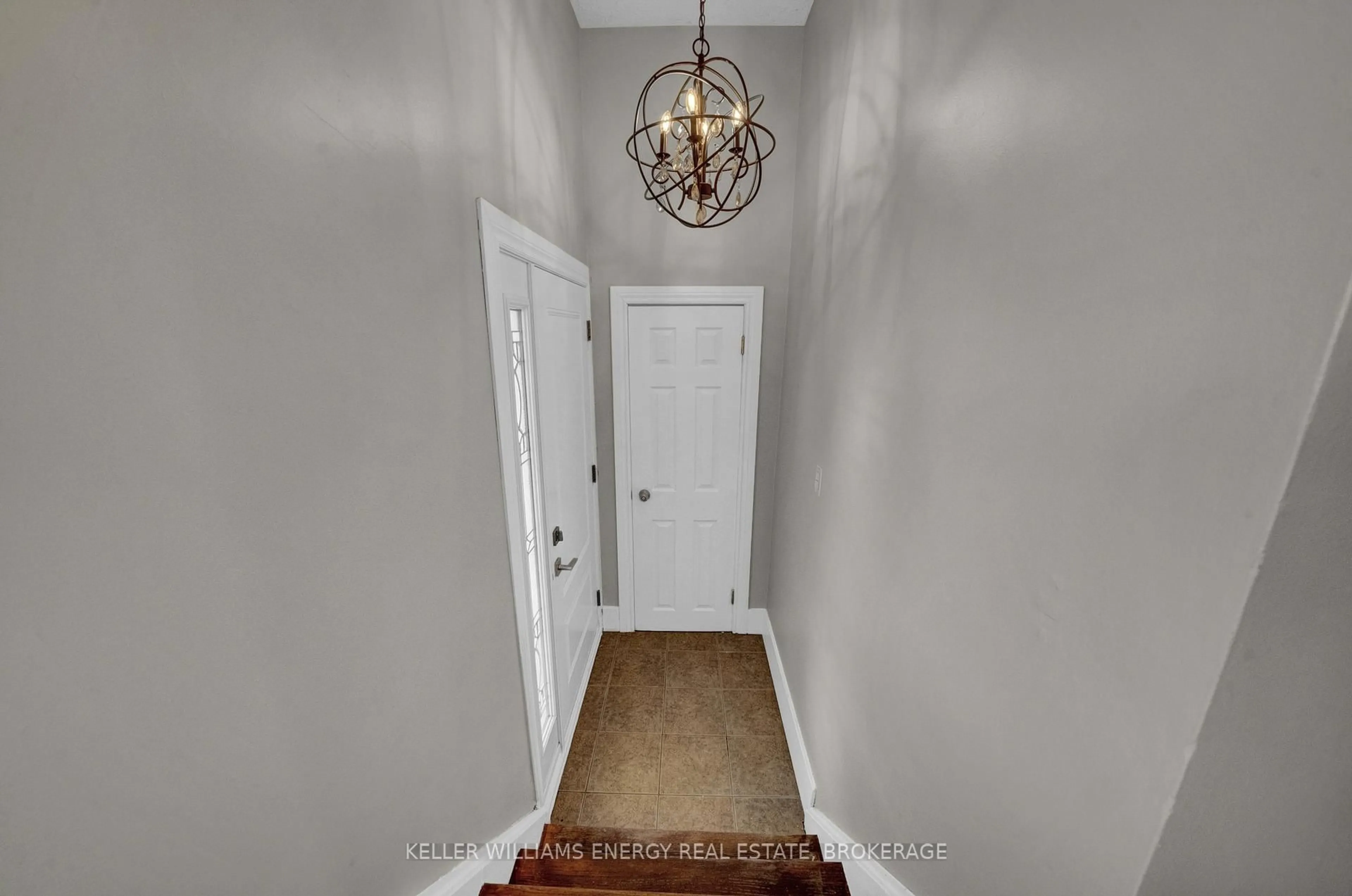 Indoor entryway for 96 Burcher Rd, Ajax Ontario L1S 2R2