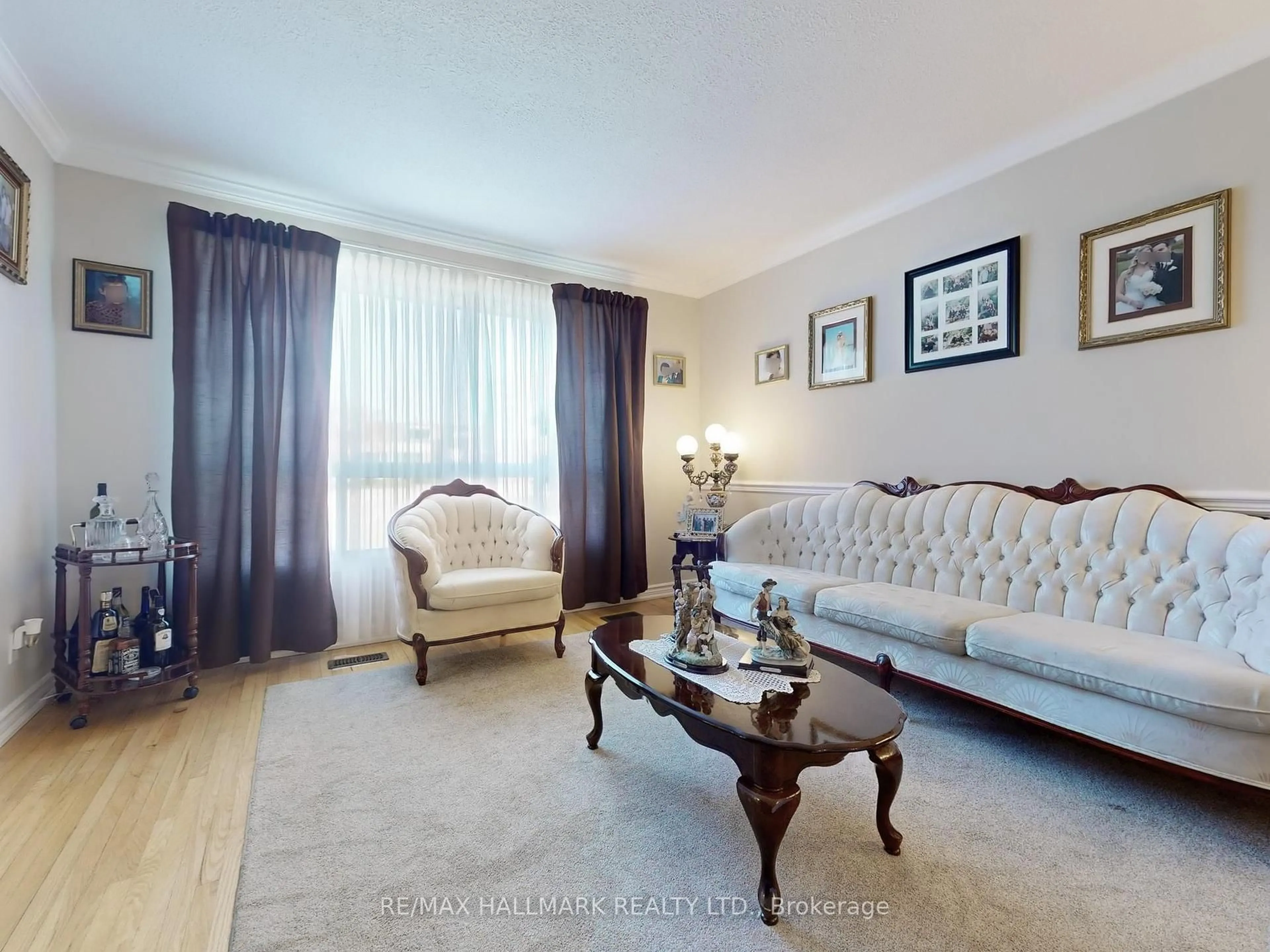Living room with furniture, unknown for 1399 Garvolin Ave, Pickering Ontario L1W 1J7