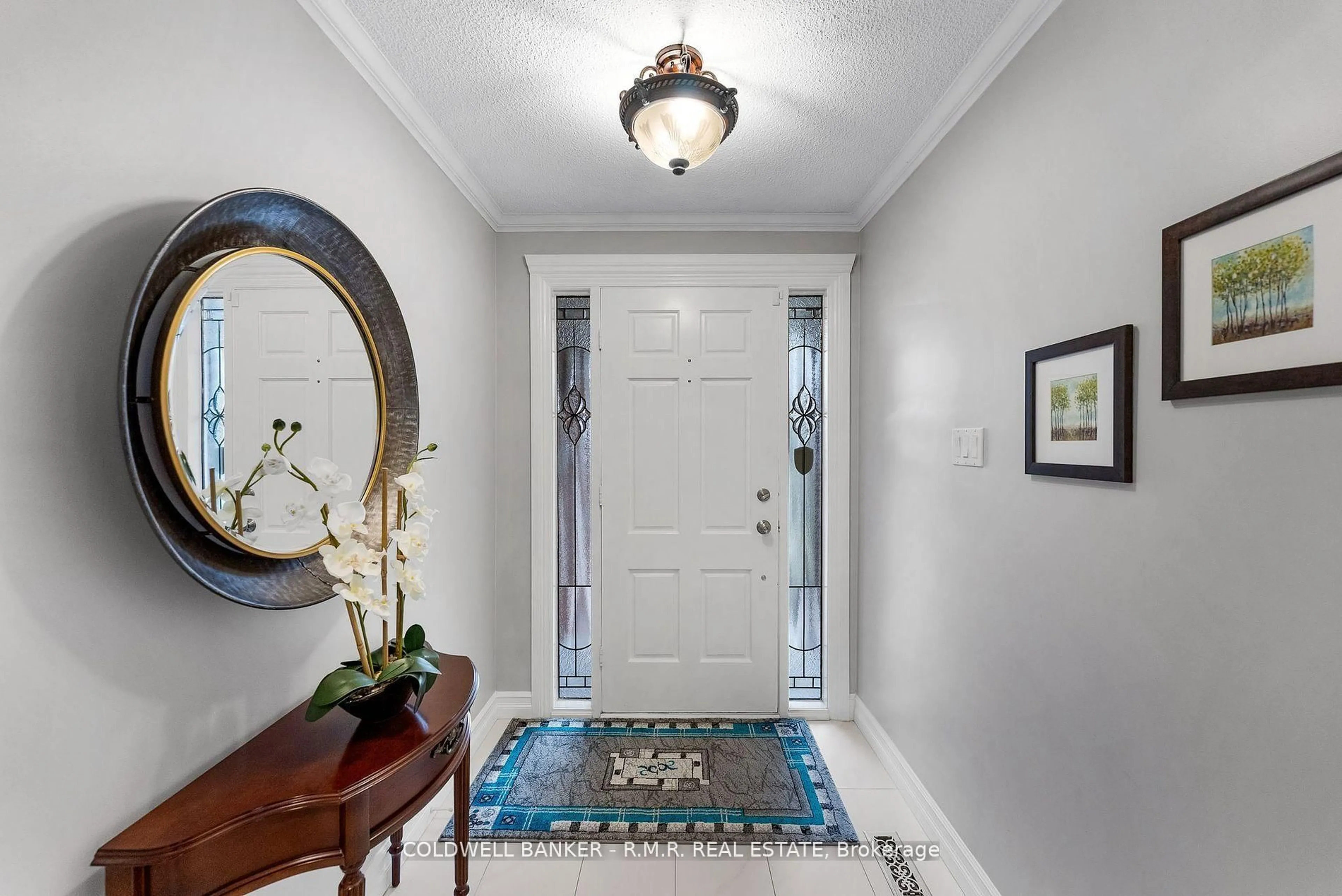 Indoor entryway for 36 Falstaff Cres, Whitby Ontario L1R 1W3