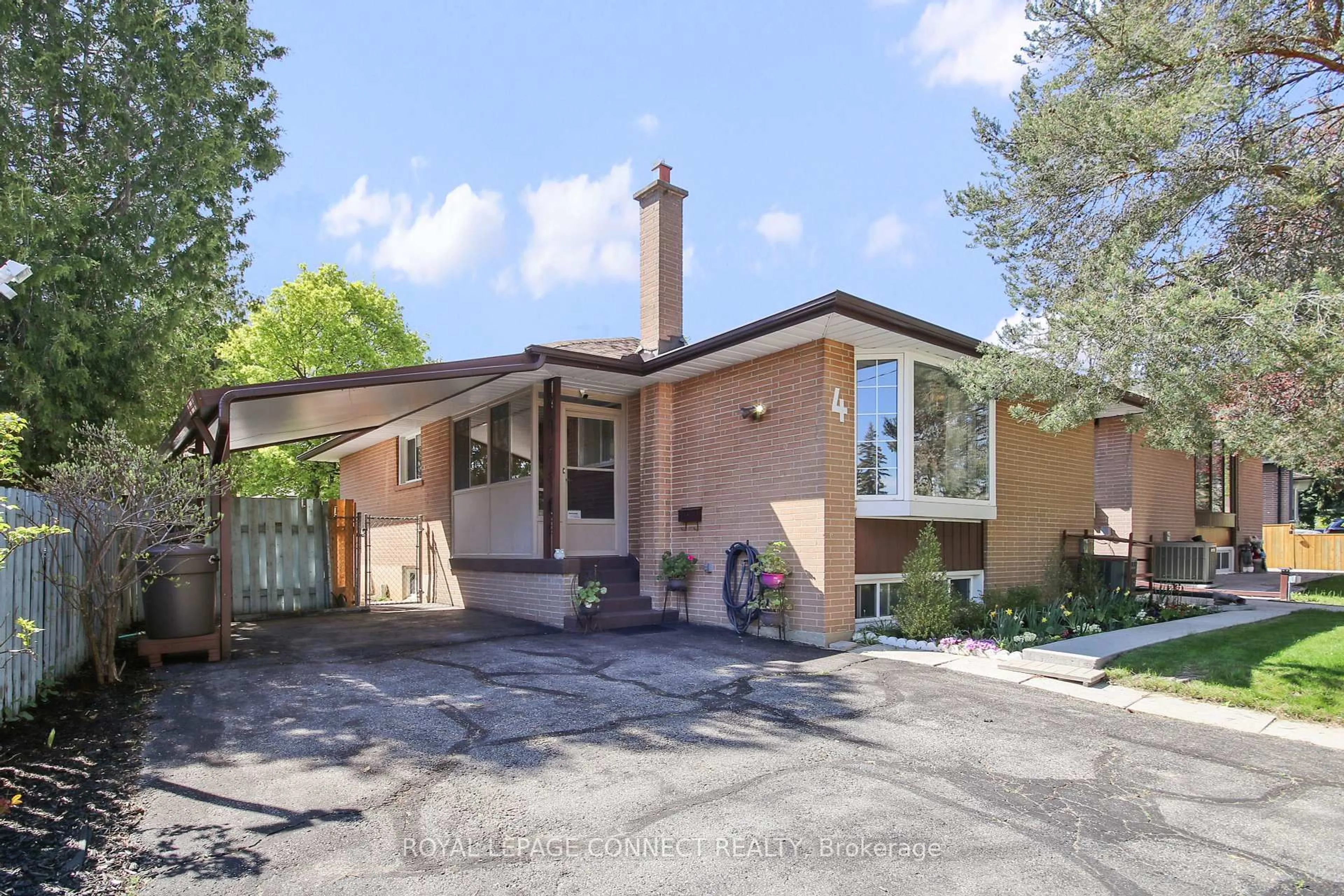 Home with brick exterior material, street for 4 Sundance Cres, Toronto Ontario M1G 2M2