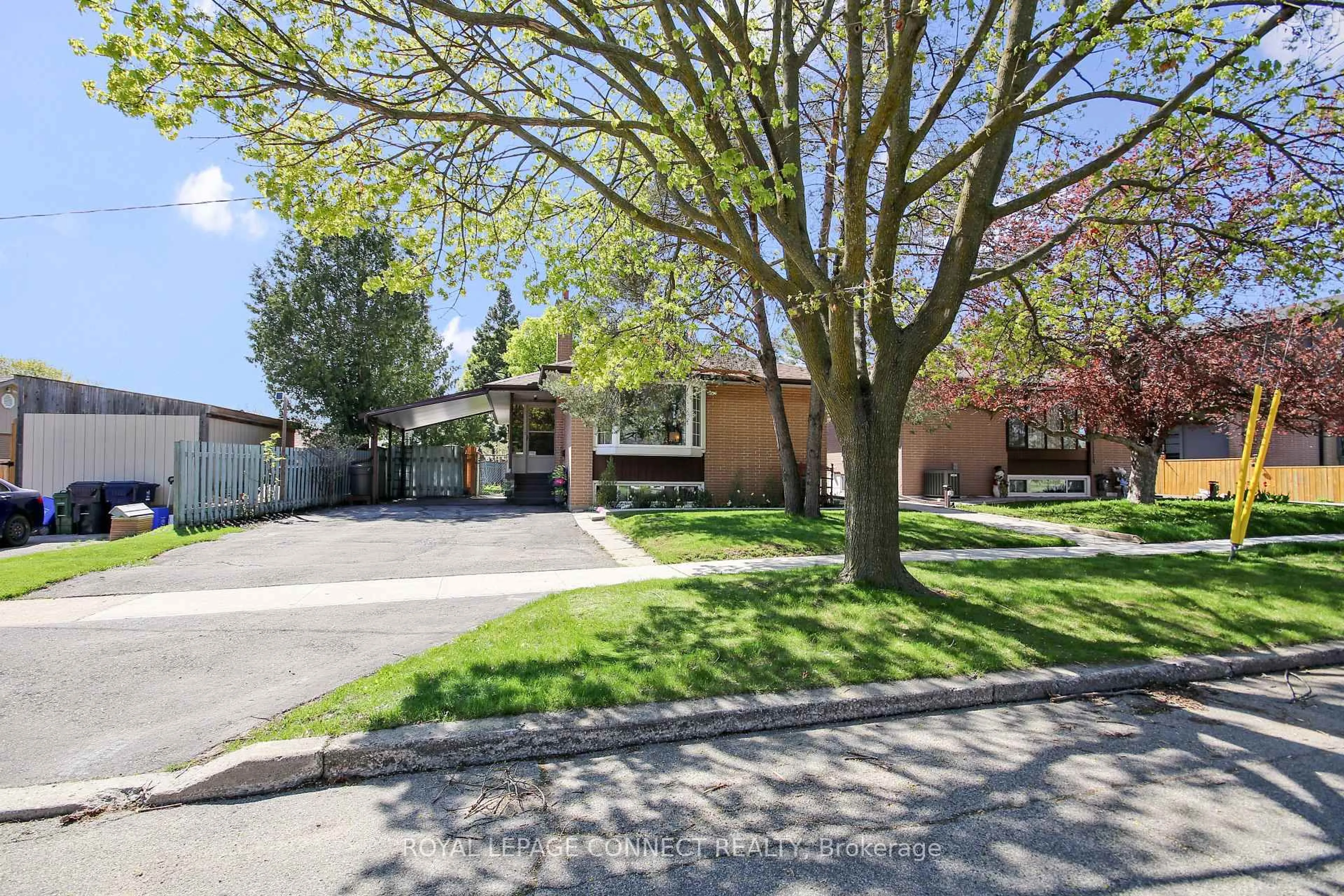 Unknown for 4 Sundance Cres, Toronto Ontario M1G 2M2