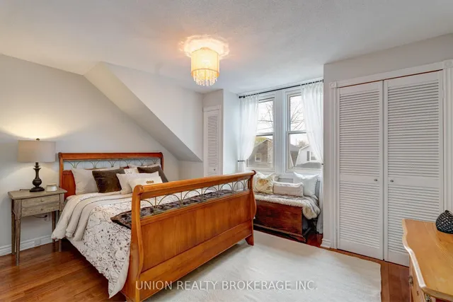 Additional property image - 11 Roseheath Ave