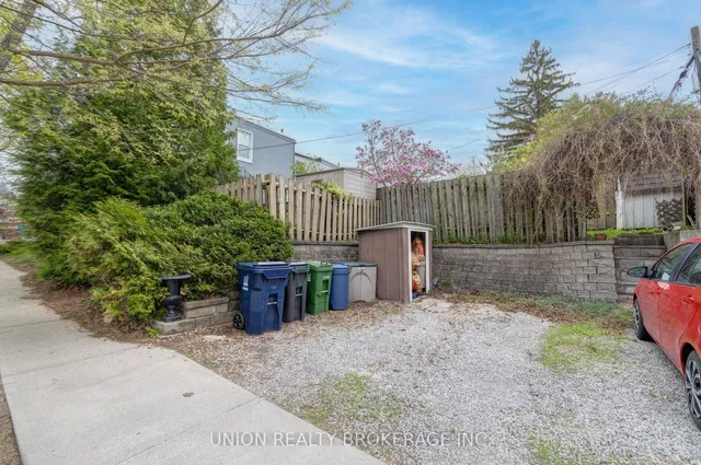 Additional property image - 11 Roseheath Ave
