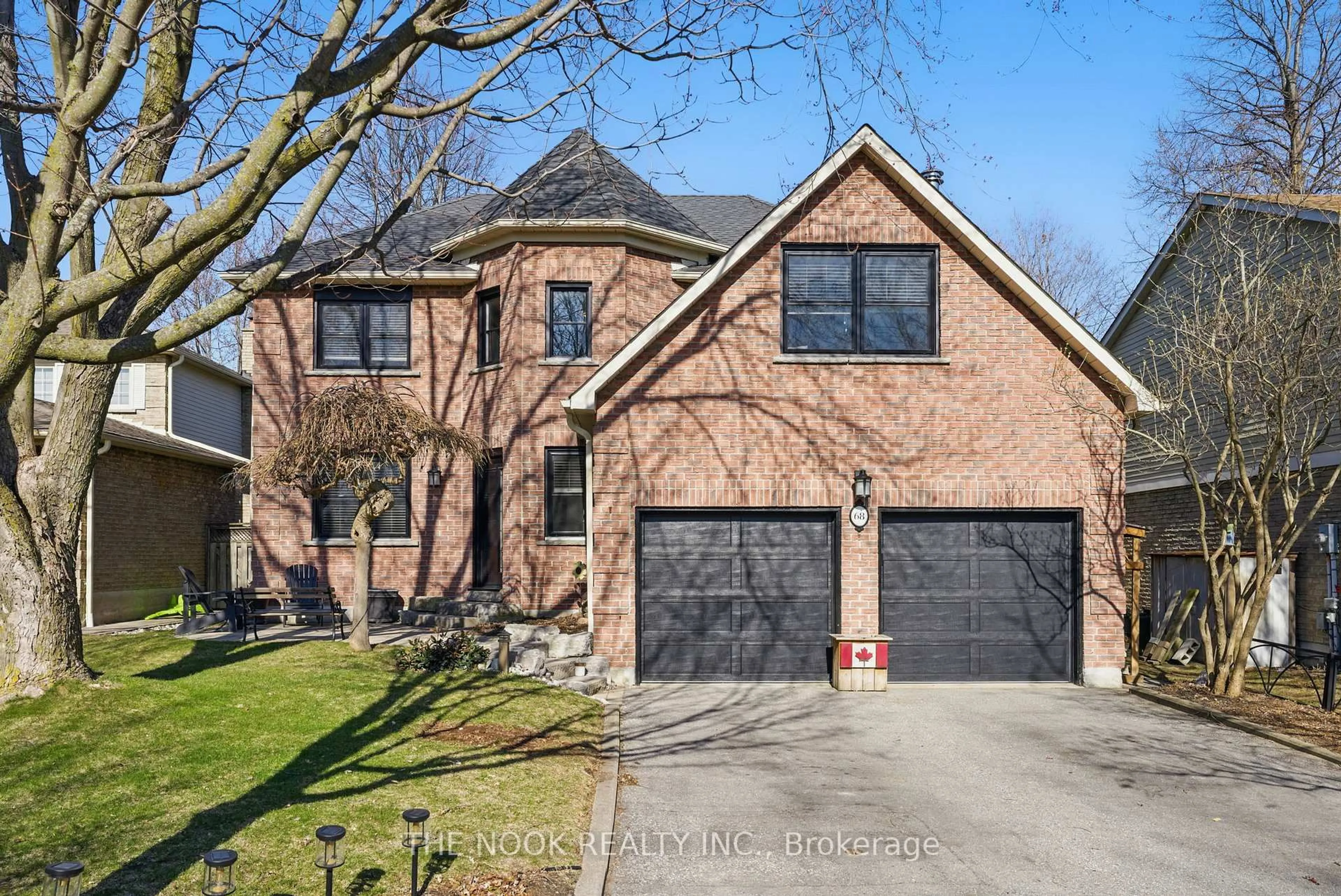Home with brick exterior material, street for 68 Lowder Pl, Whitby Ontario L1N 8B7