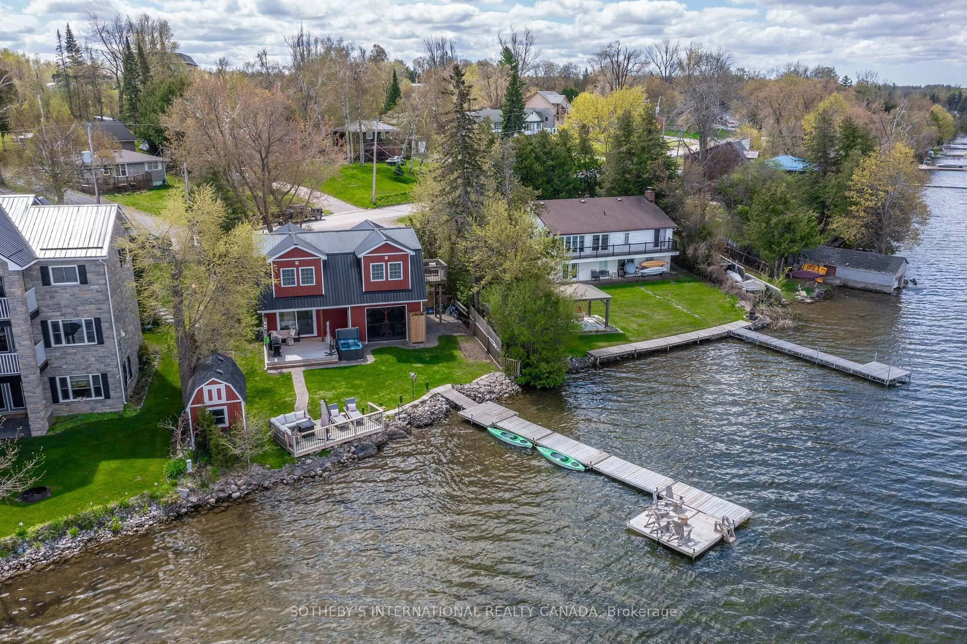 A pic from outside/outdoor area/front of a property/back of a property/a pic from drone, water/lake/river/ocean view for 140 Coleman Cres, Scugog Ontario L0B 1K0