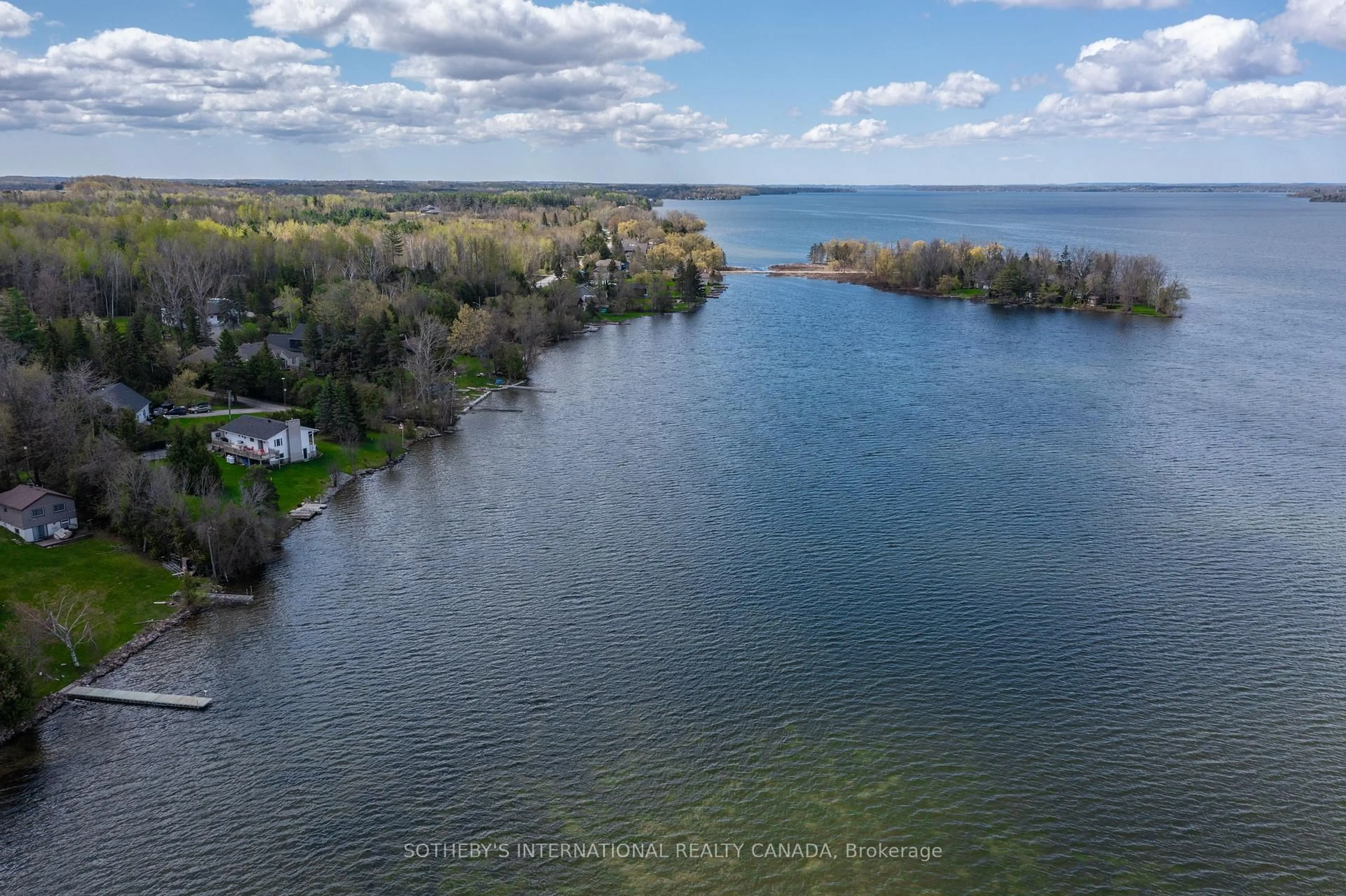 A pic from outside/outdoor area/front of a property/back of a property/a pic from drone, water/lake/river/ocean view for 140 Coleman Cres, Scugog Ontario L0B 1K0