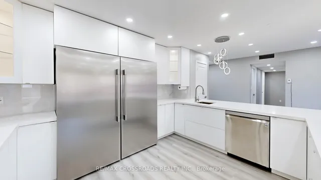 Additional property image - 1705 Mccowan Rd Unit 309