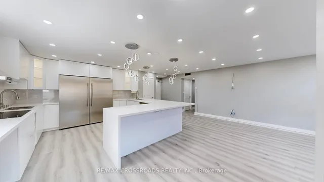 Additional property image - 1705 Mccowan Rd Unit 309