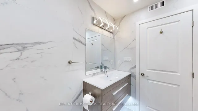 Additional property image - 1705 Mccowan Rd Unit 309