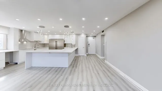 Additional property image - 1705 Mccowan Rd Unit 309