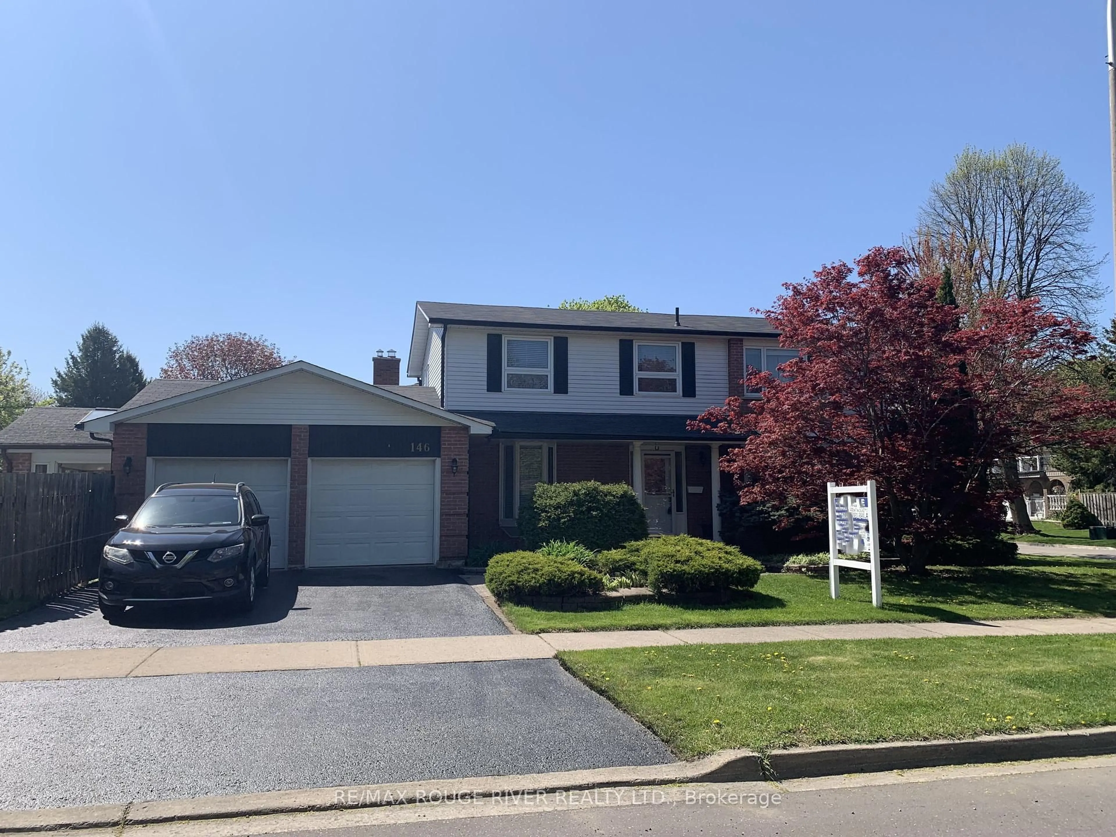 Home with vinyl exterior material, street for 146 Gadsby Dr, Whitby Ontario L1N 6M4