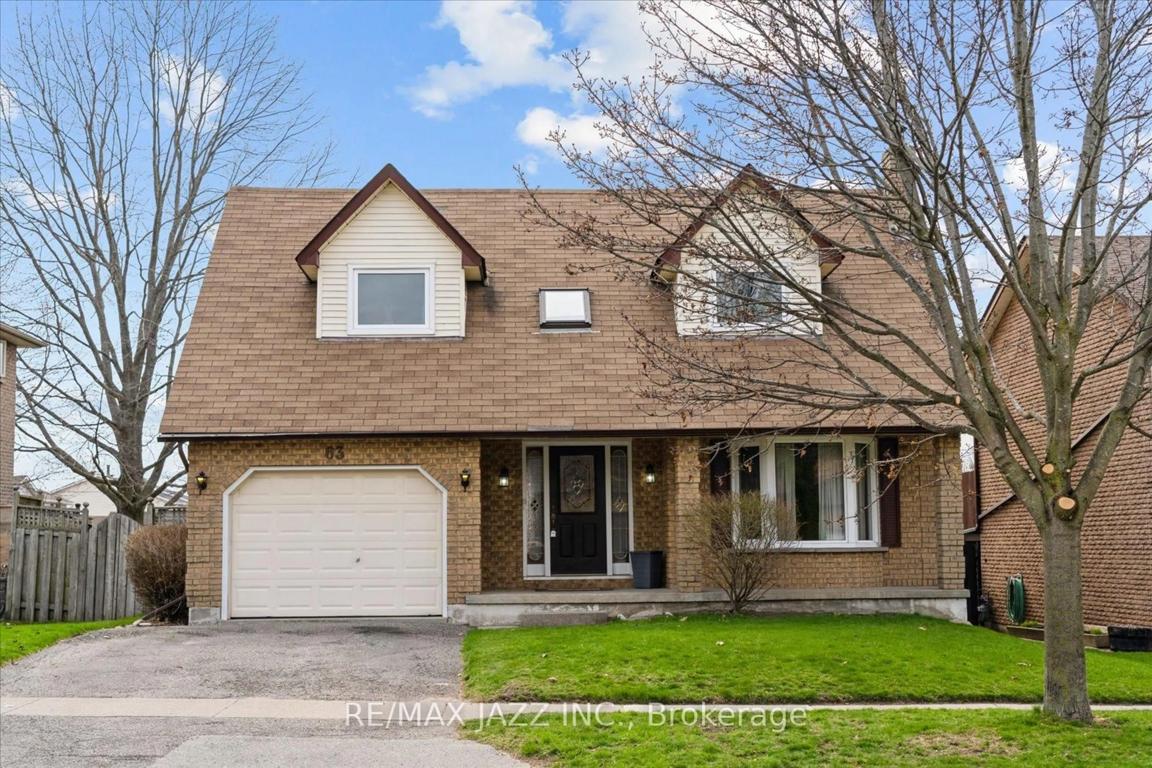 Home with brick exterior material, street for 63 Pinedale Cres, Clarington Ontario L1E 1C7