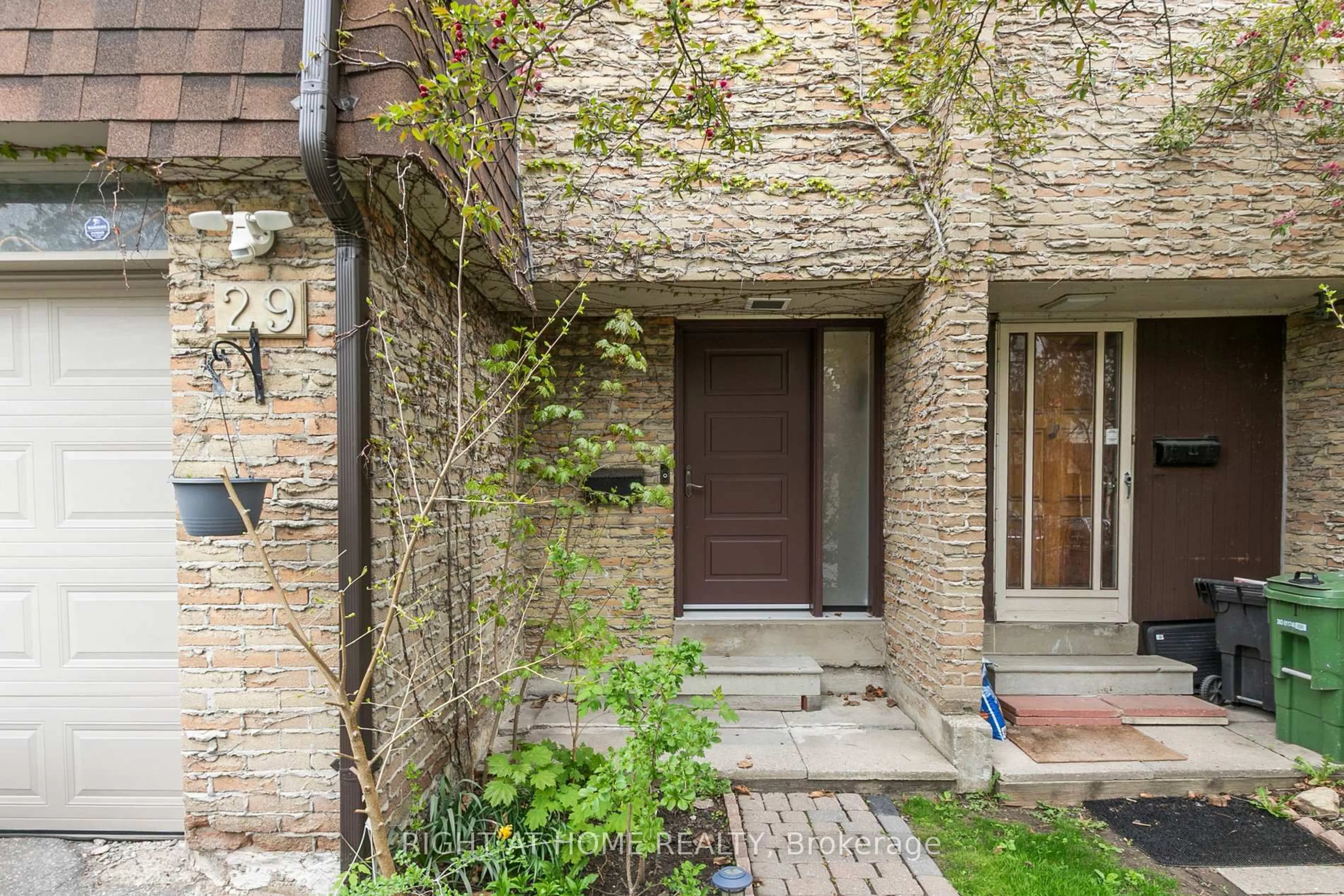 Unknown for 15 Huntingwood Dr #29, Toronto Ontario M1W 2L7