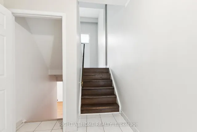 Additional property image - 15 Huntingwood Dr Unit 29