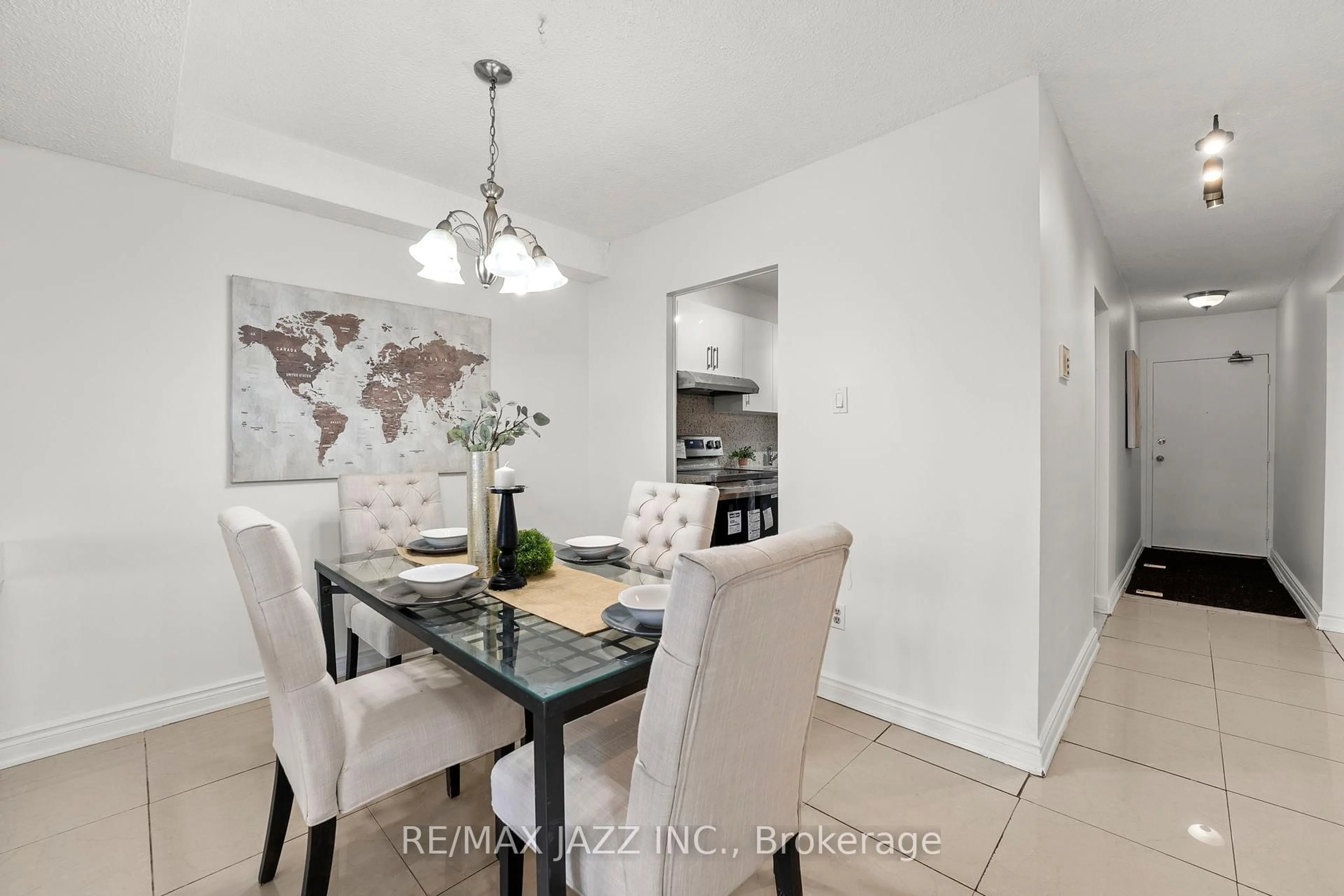 Dining room, ceramic/tile floor for 4091 Sheppard Ave #605, Toronto Ontario M1S 3H2