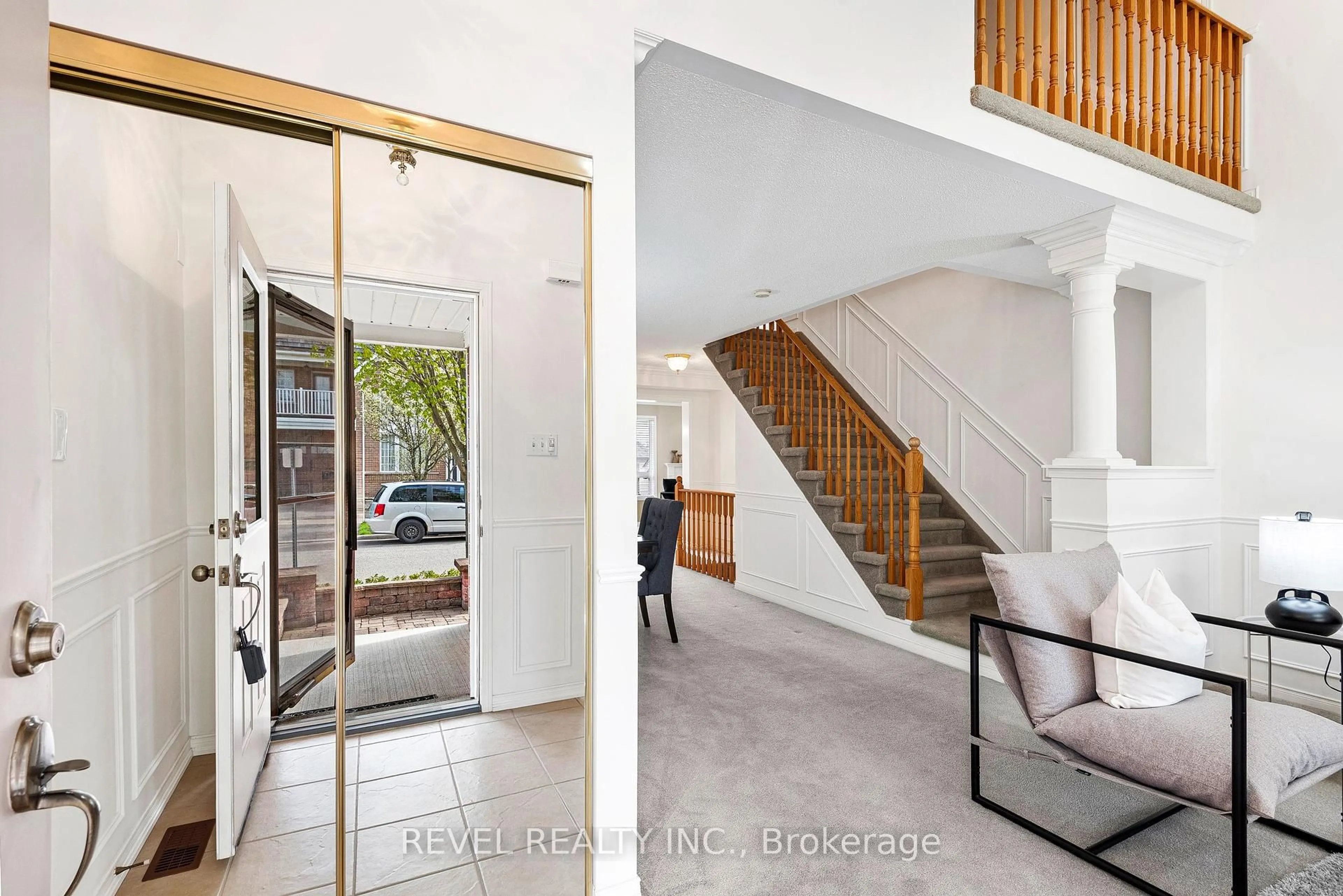 Indoor entryway for 49 Moynahan Cres, Ajax Ontario L1Z 1P1