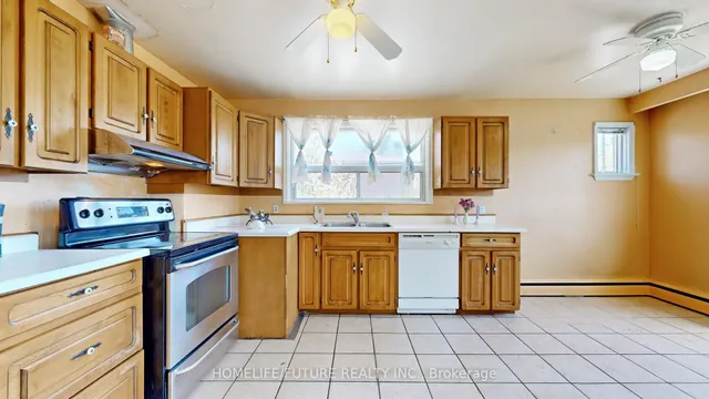 Additional property image - 164 Bertrand Ave