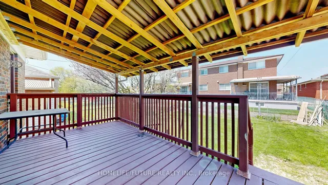 Additional property image - 164 Bertrand Ave